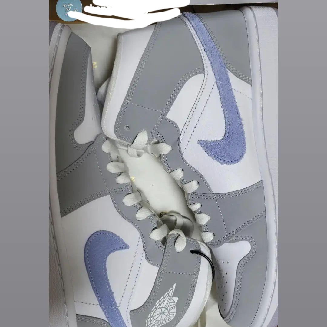 (W) Jordan 1 Mid Wolf Grey 착용 스타일