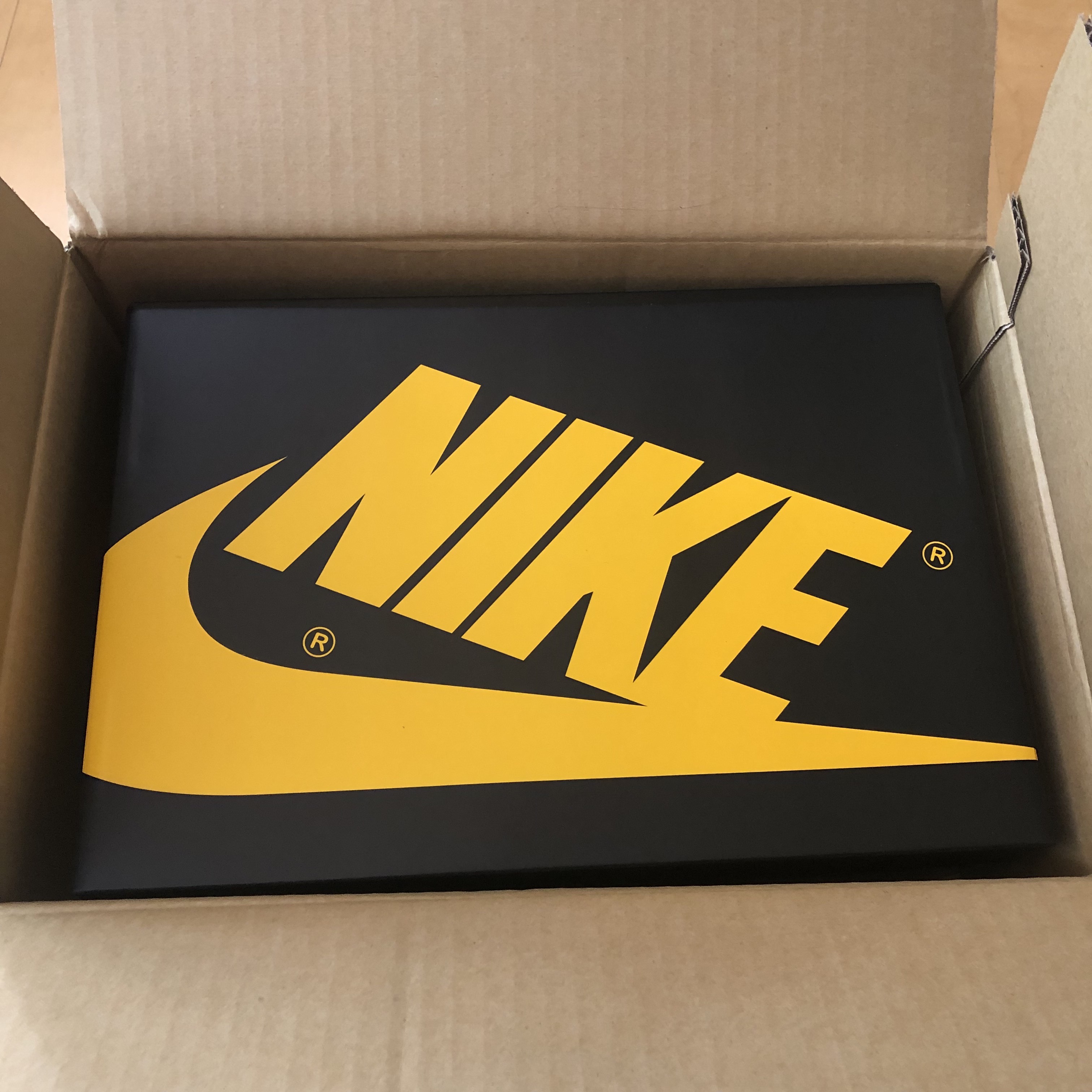 Jordan 1 Retro High OG Pollen, Jordan 1 Mid Pollen 착용 스타일 - 1