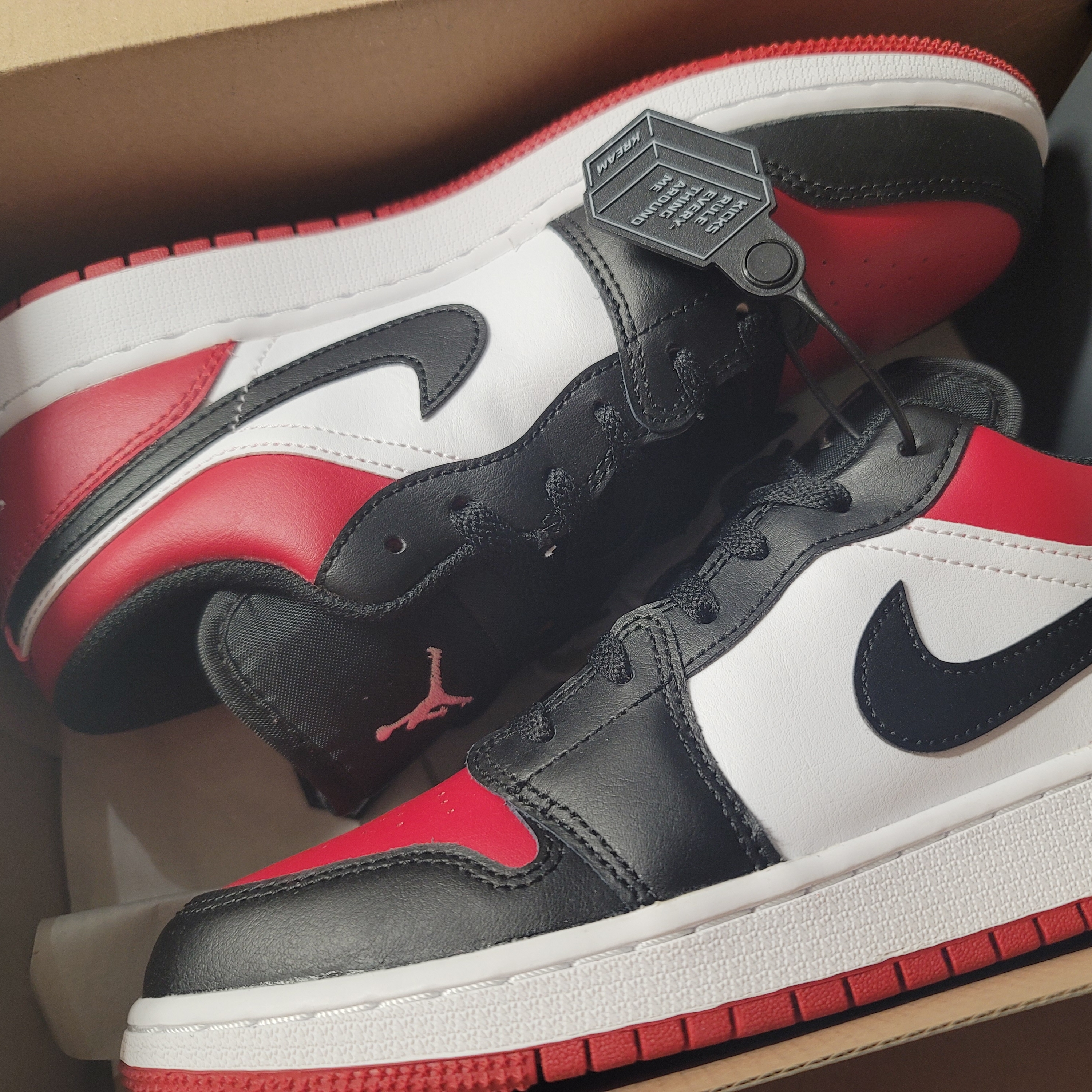 (GS) Jordan 1 Low Bred Toe 착용 스타일