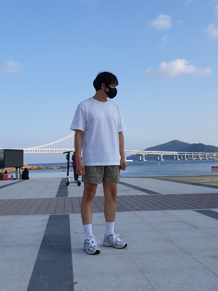 New Balance 530 Steel Grey 착용 스타일