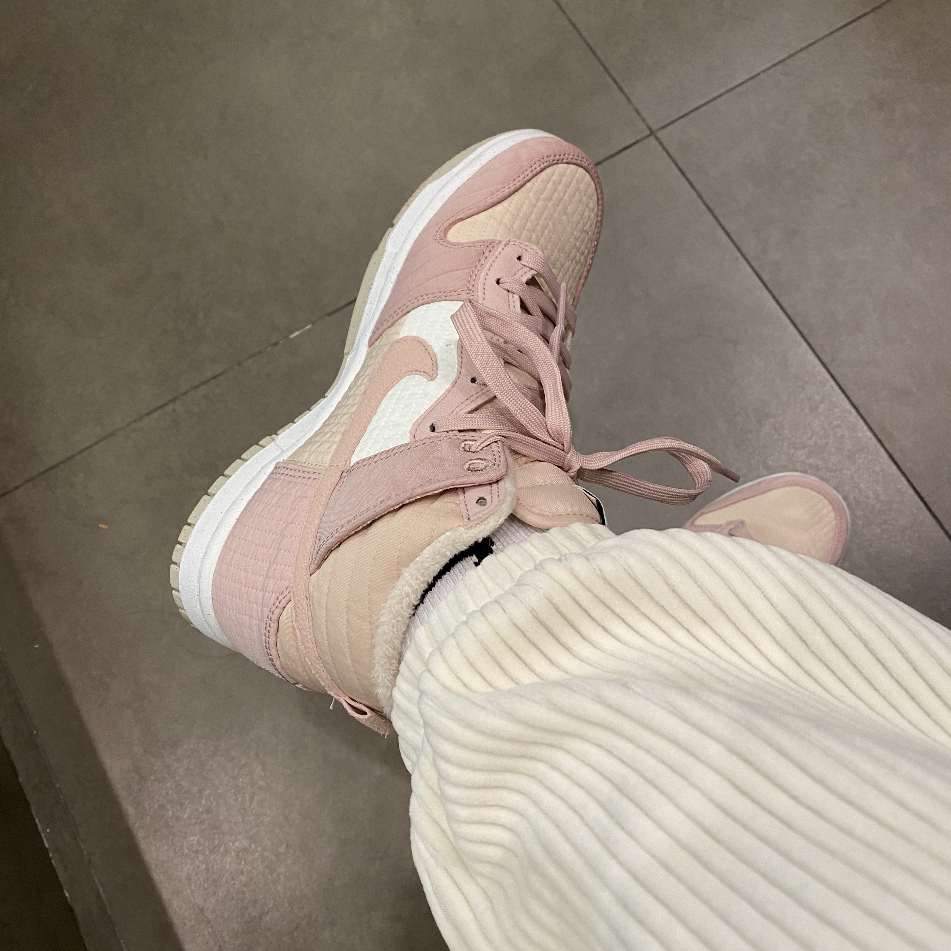 (W) Nike Dunk High Next Nature Pink Oxford 착용 스타일