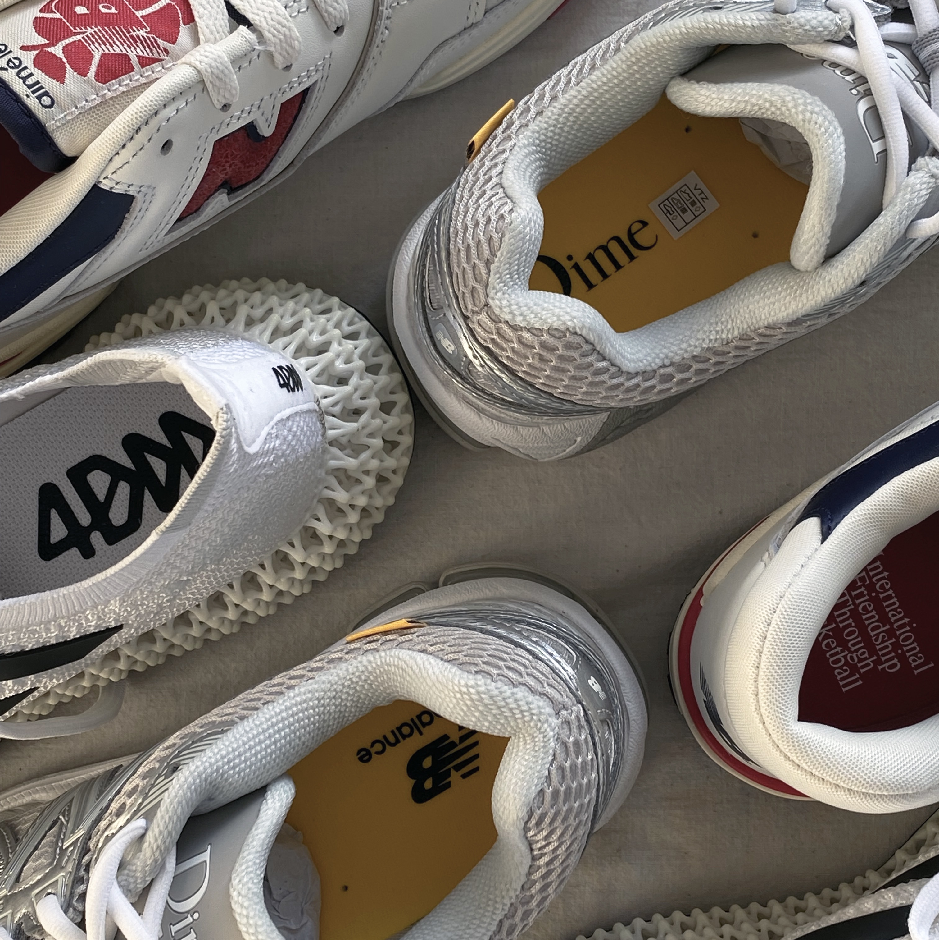 New Balance x Aime Leon Dore 550 Navy Red, New Balance x Dime 860v2 Silver 착용 스타일