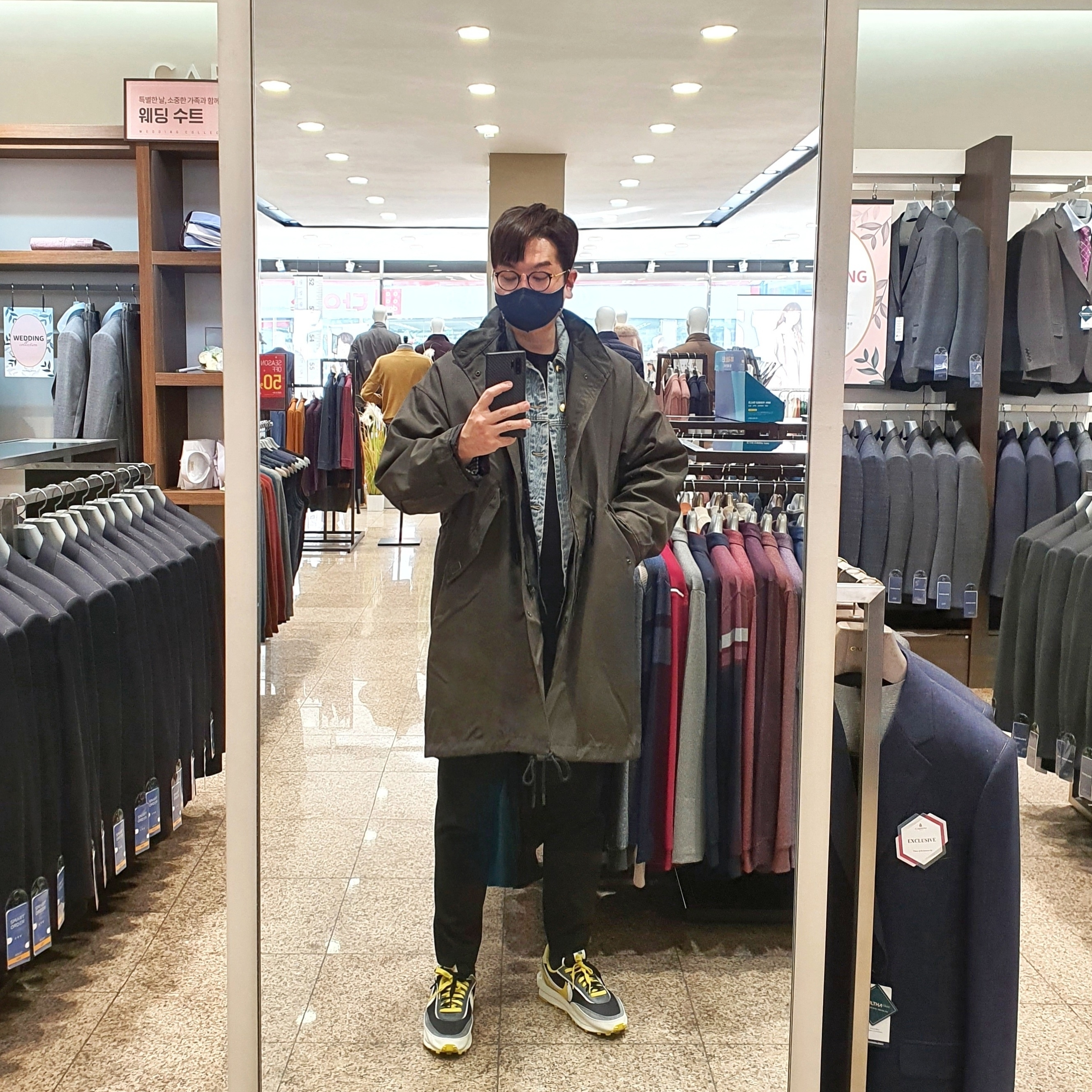 Nike x Sacai x Undercover LDWaffle Black Bright Citron 착용 스타일