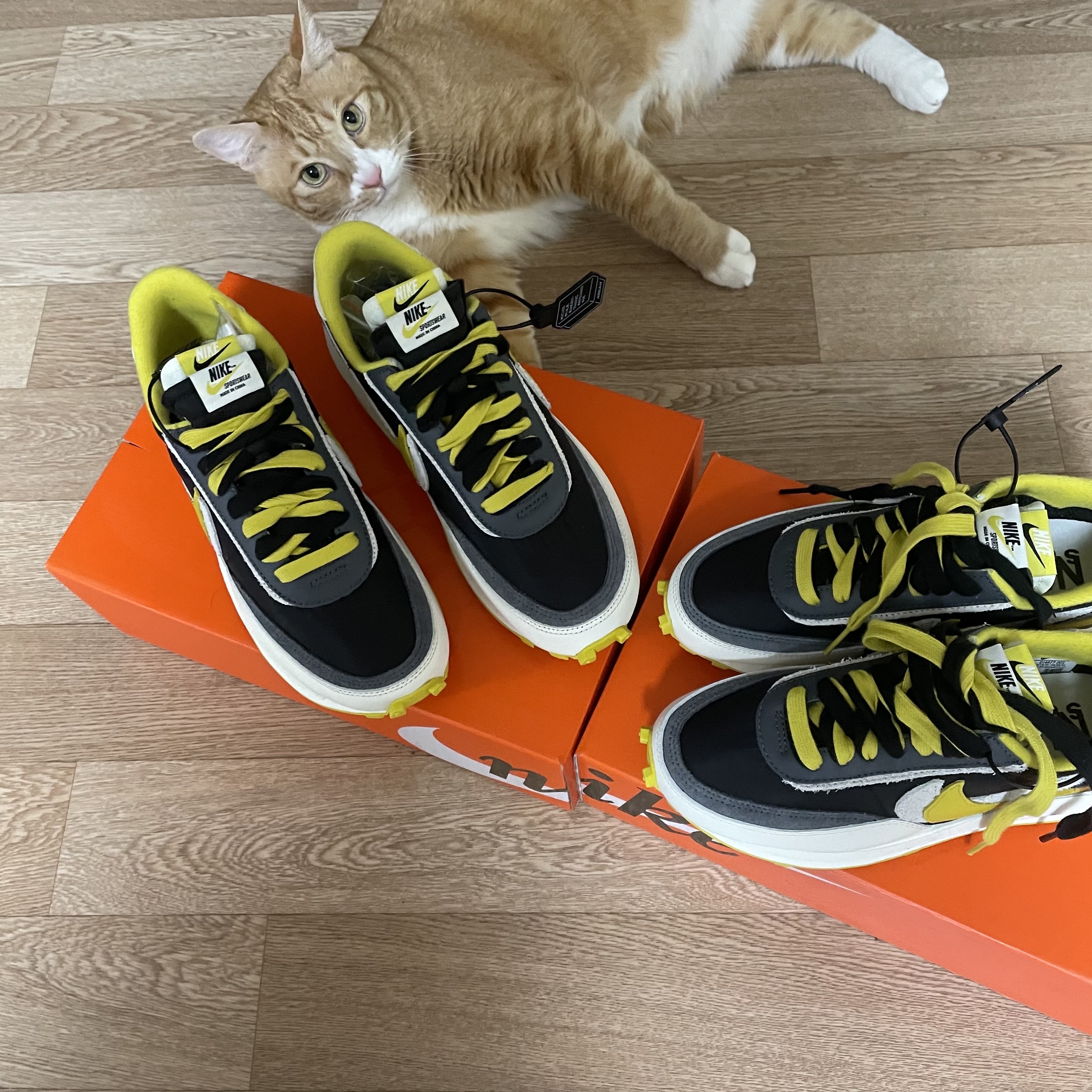 Nike x Sacai x Undercover LDWaffle Black Bright Citron 착용 스타일