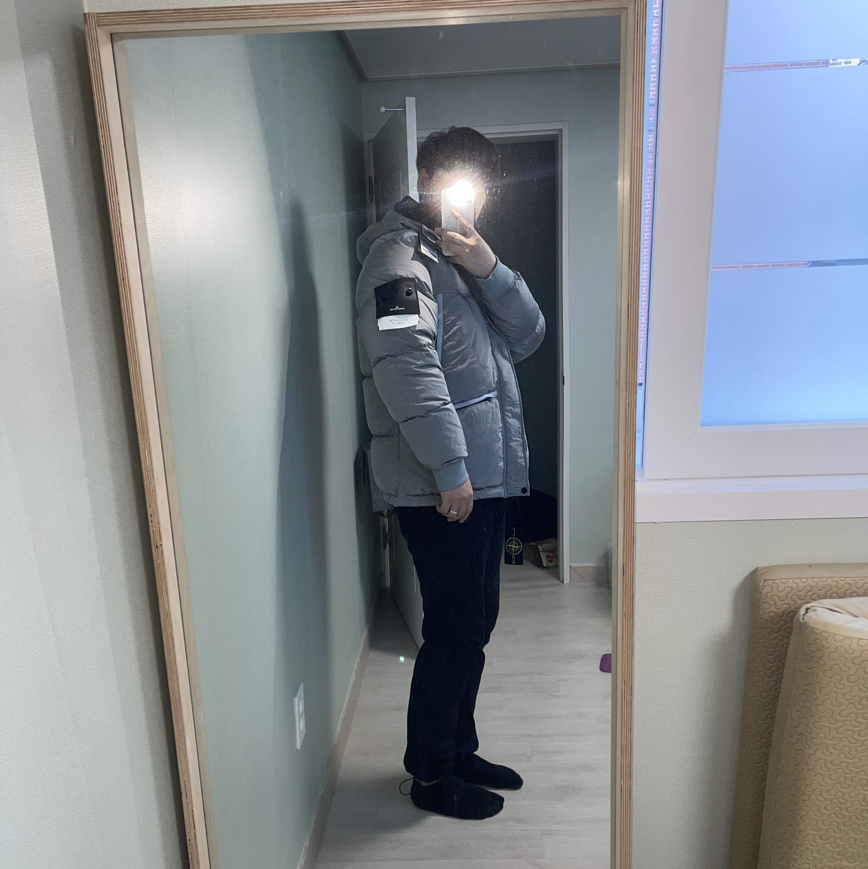 Stone Island 44508 Nylon Metal Down-TC Jacket Light Grey - 21FW 착용 스타일 - 2