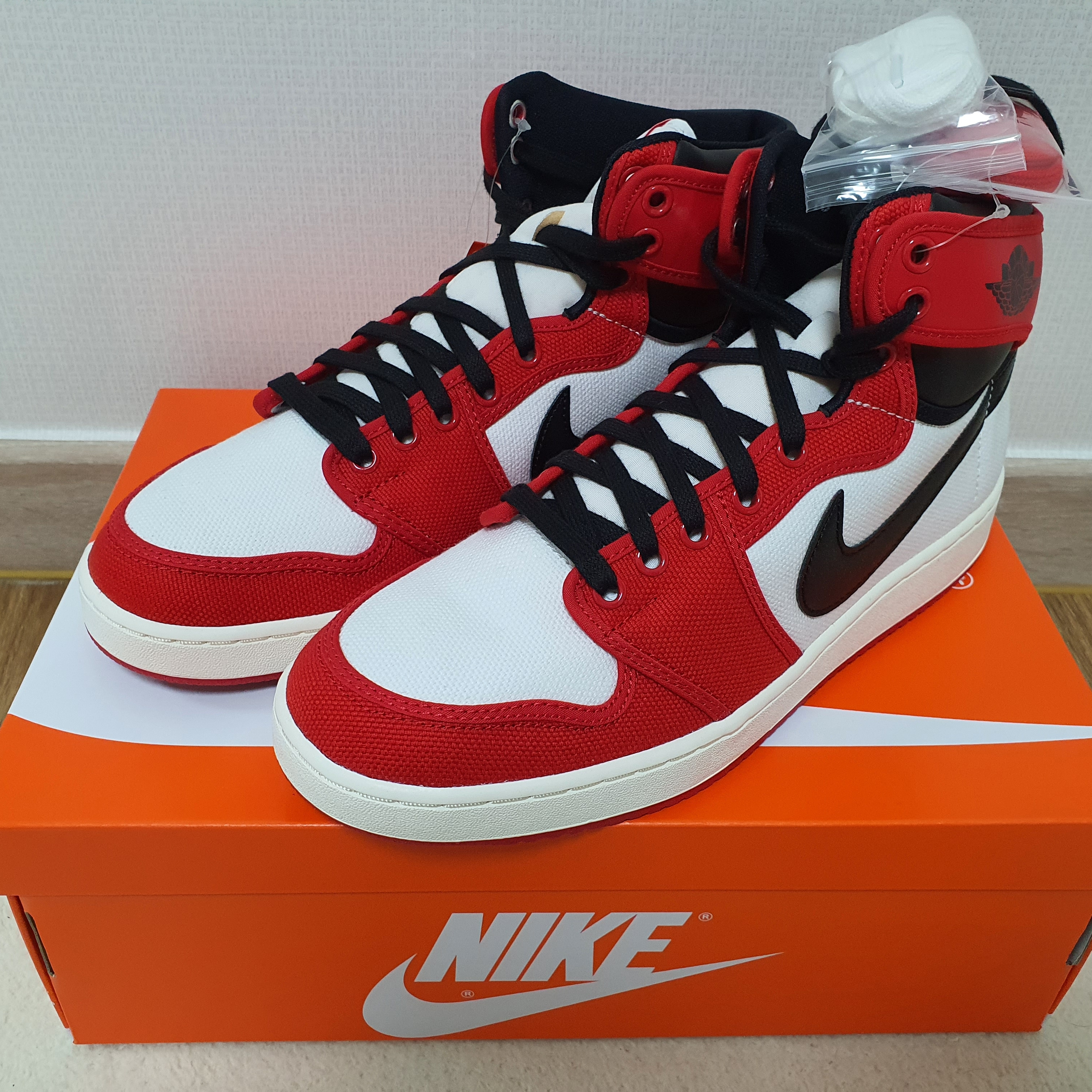 Jordan 1 KO Chicago 2021 착용 스타일 - 3