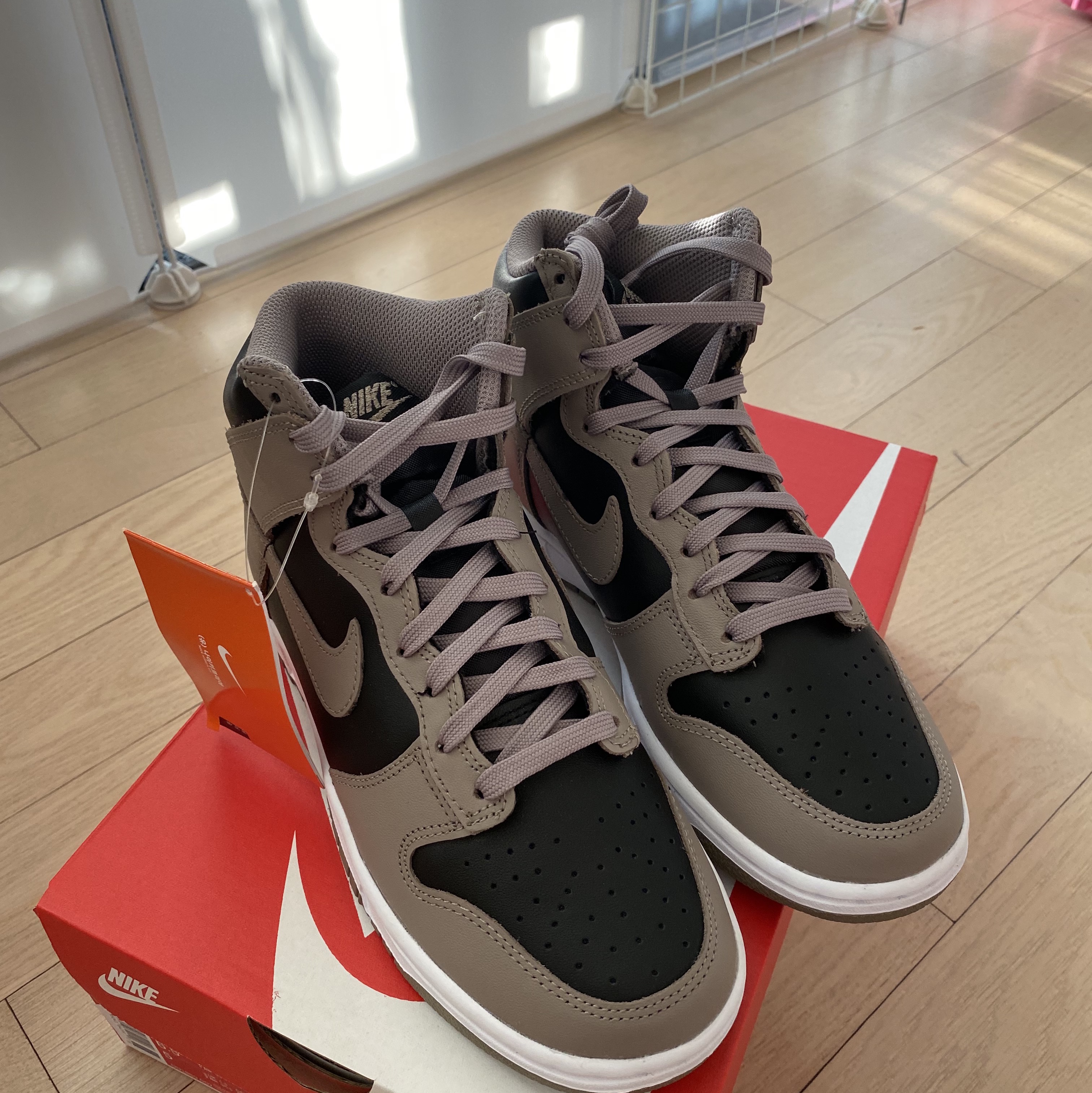 (W) Nike Dunk High Moon Fossil 착용 스타일