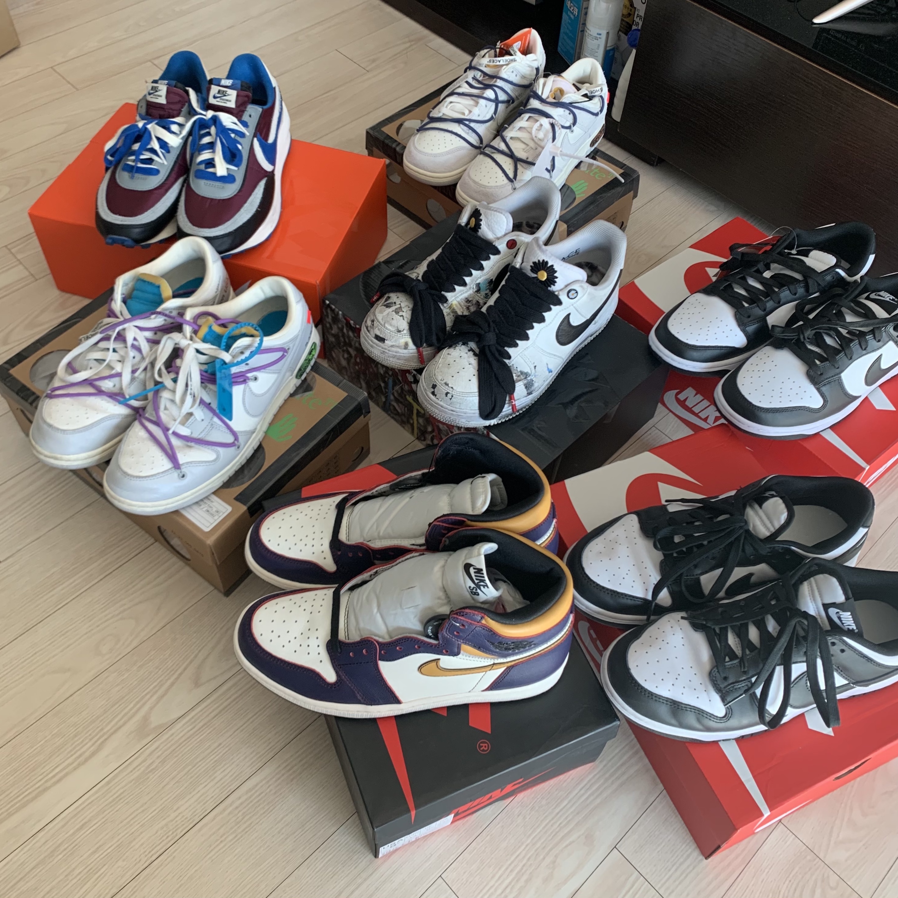 Jordan 1 Retro High OG Defiant SB LA to Chicago, Nike Dunk Low Retro Black 착용 스타일