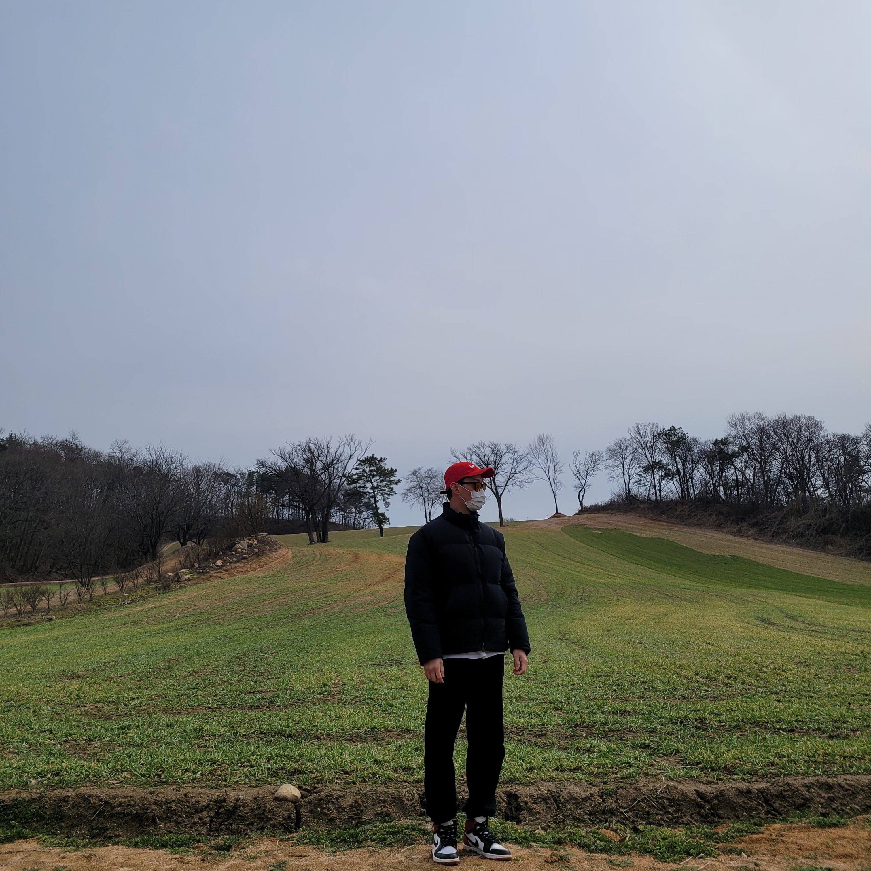 Nike x Undercover NRG AW84 TC Adjustable Cap Red, Jordan 1 Retro Black Toe 2013 착용 스타일 - 2