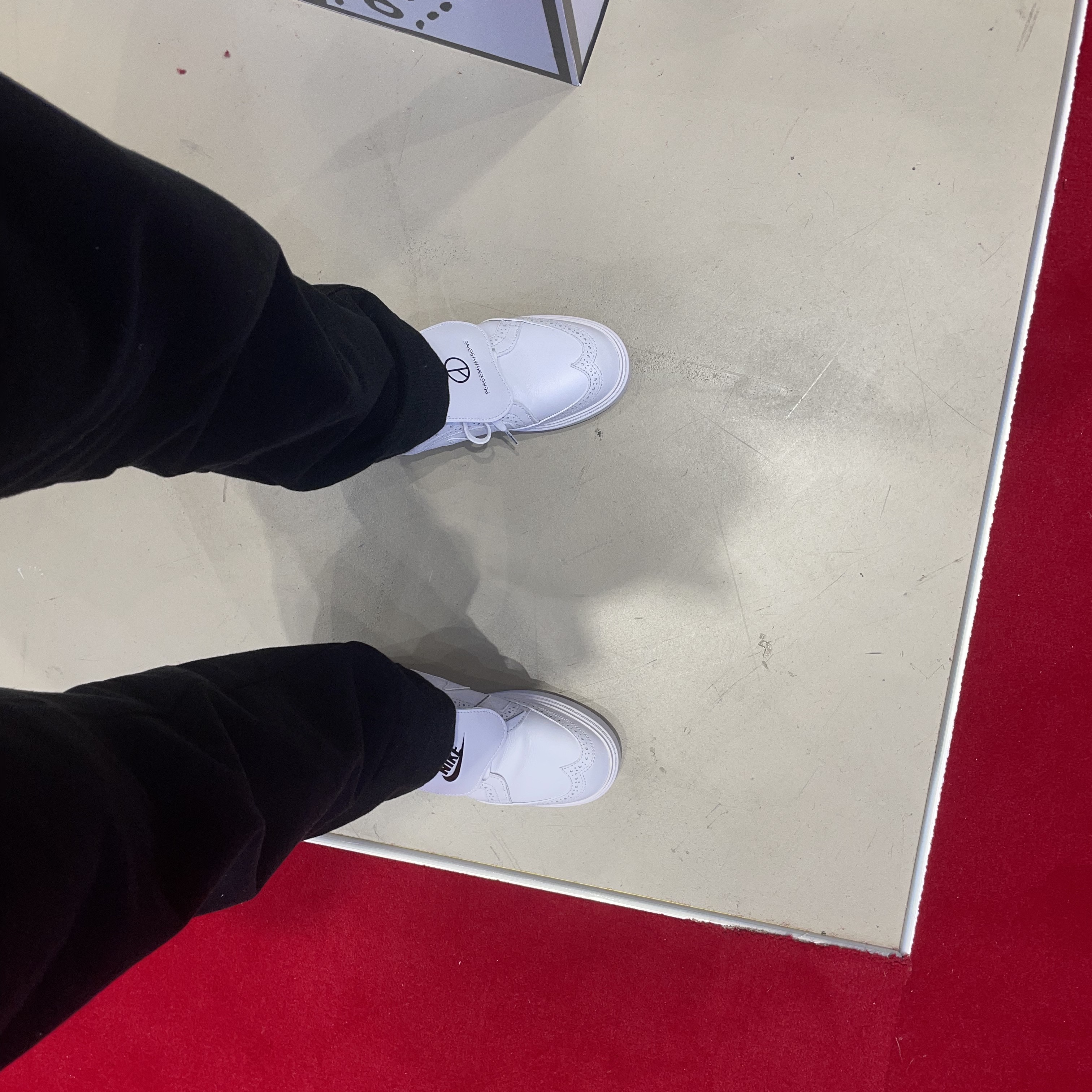 Nike x Peaceminusone Kwondo1 White 착용 스타일 - 4