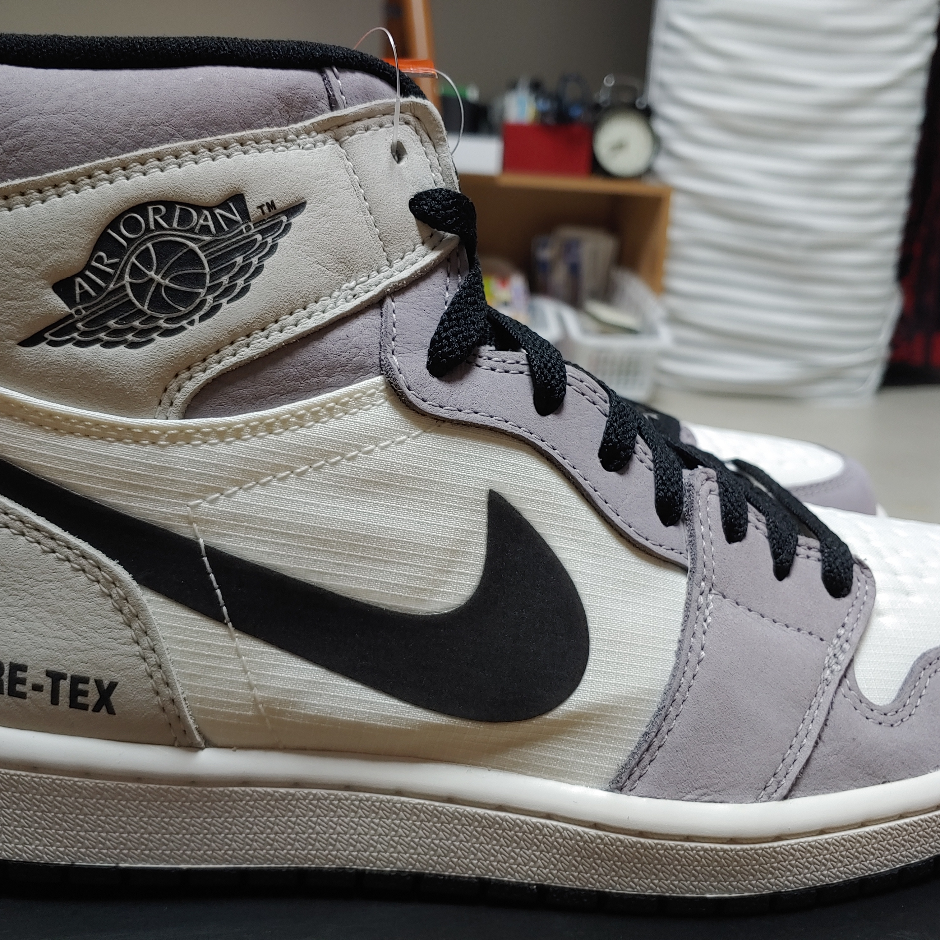 Jordan 1 Element Gore-Tex Sail 착용 스타일 - 2