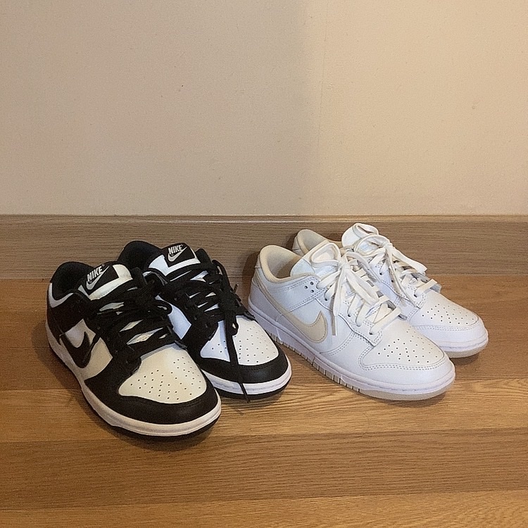 (W) Nike Dunk Low Black, (W) Nike Dunk Low Pearl White 착용 스타일 - 1