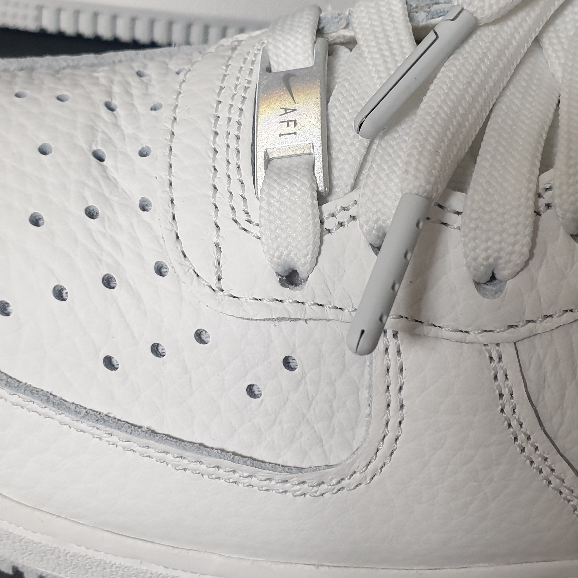 Nike Air Force 1 '07 Craft White Photon Dust 착용 스타일 - 2