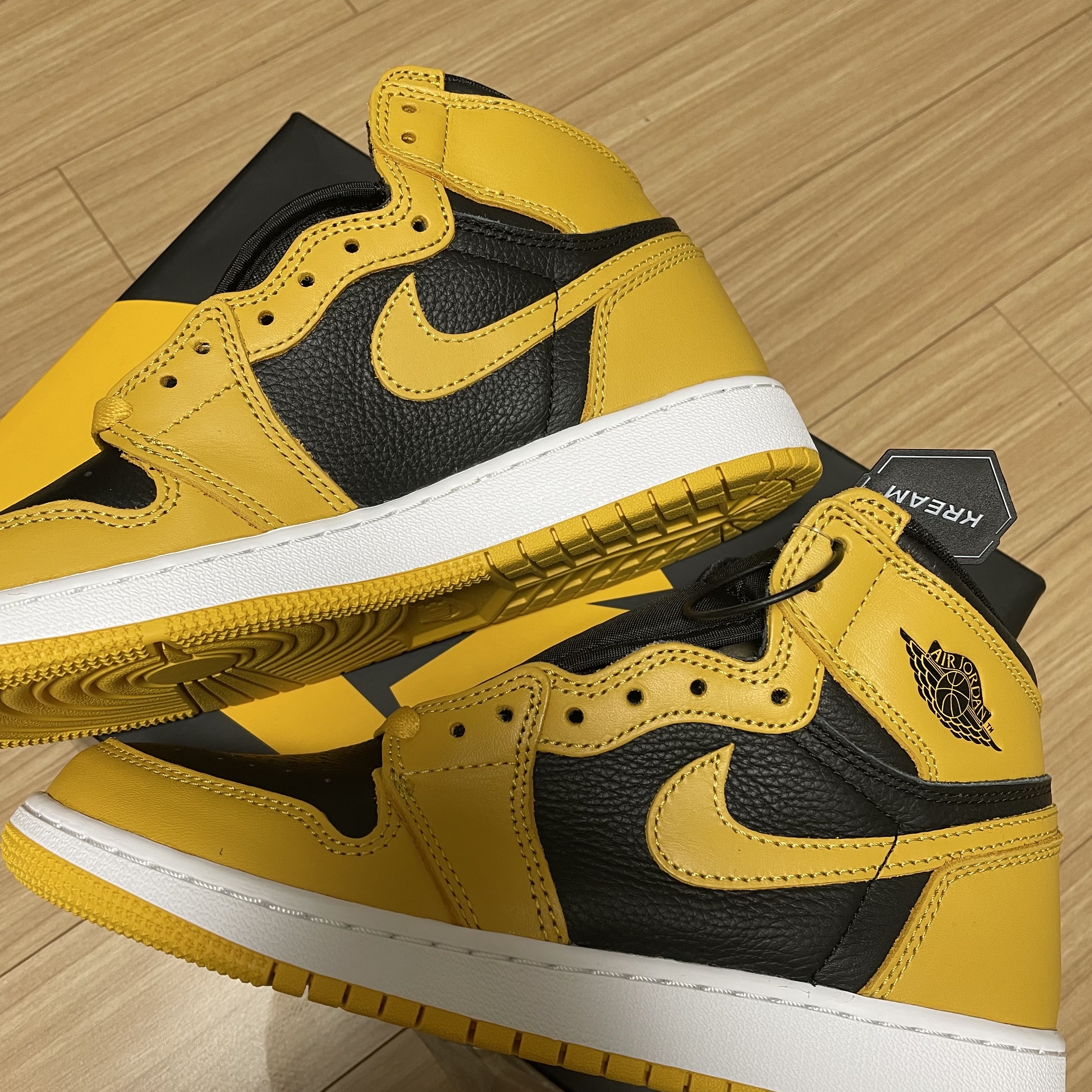 (GS) Jordan 1 Retro High OG Pollen 착용 스타일