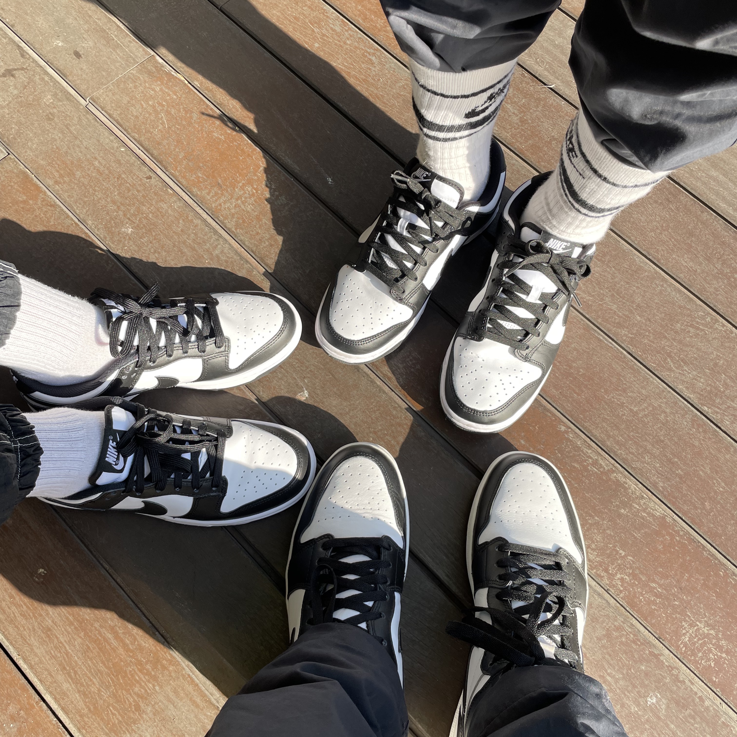 Jordan 1 Retro High OG Black White 2014, Nike Dunk Low Retro Black 착용 스타일 - 2
