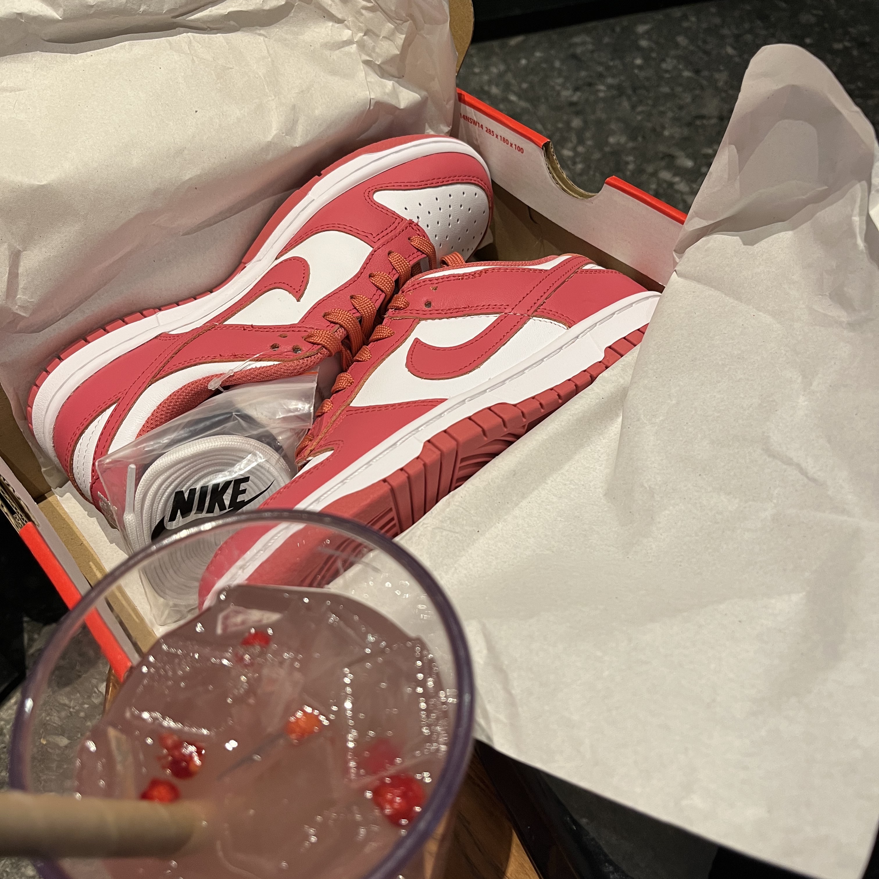 (W) Nike Dunk Low Archeo Pink 착용 스타일 - 4