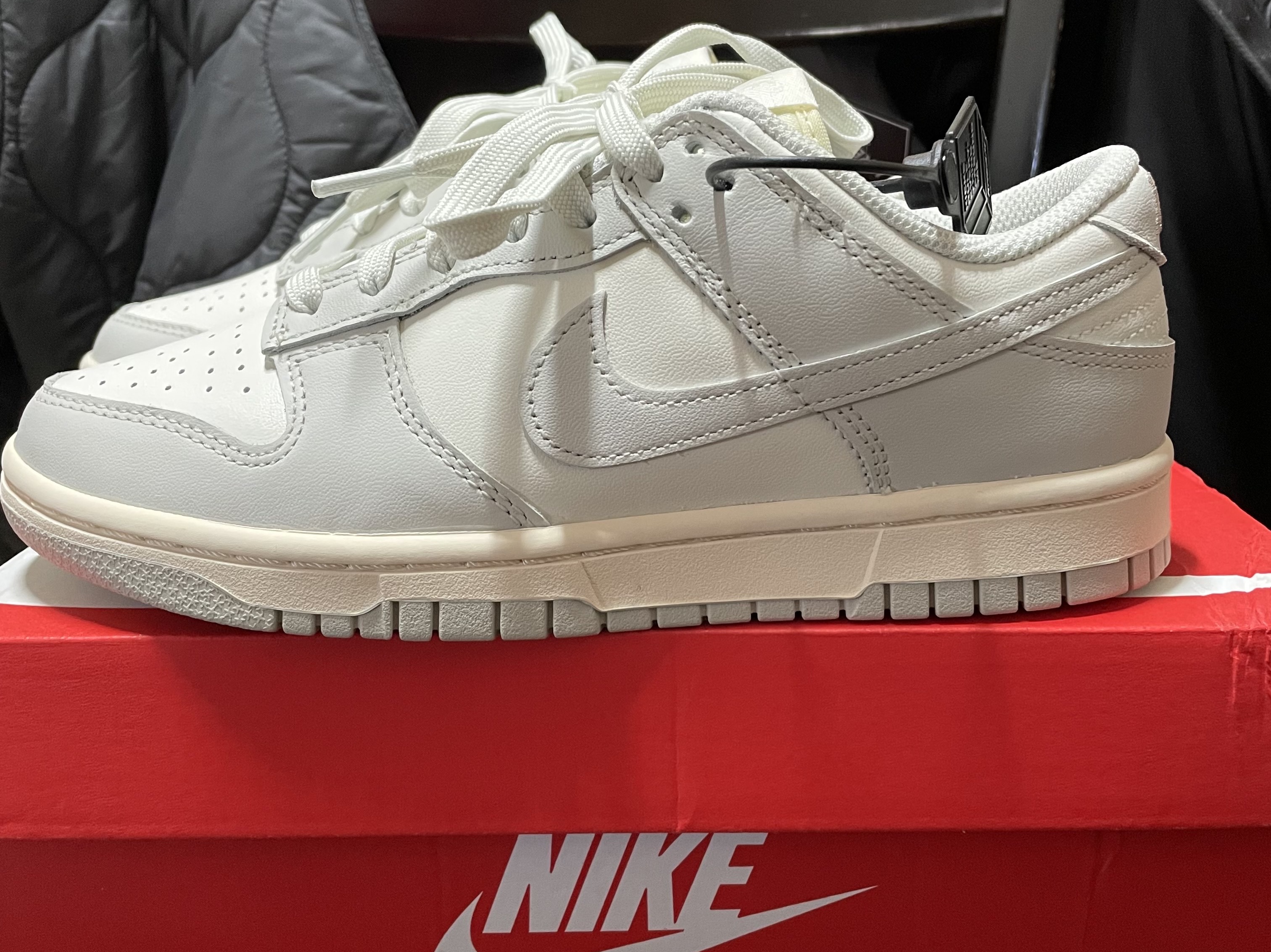 (W) Nike Dunk Low Light Bone 착용 스타일