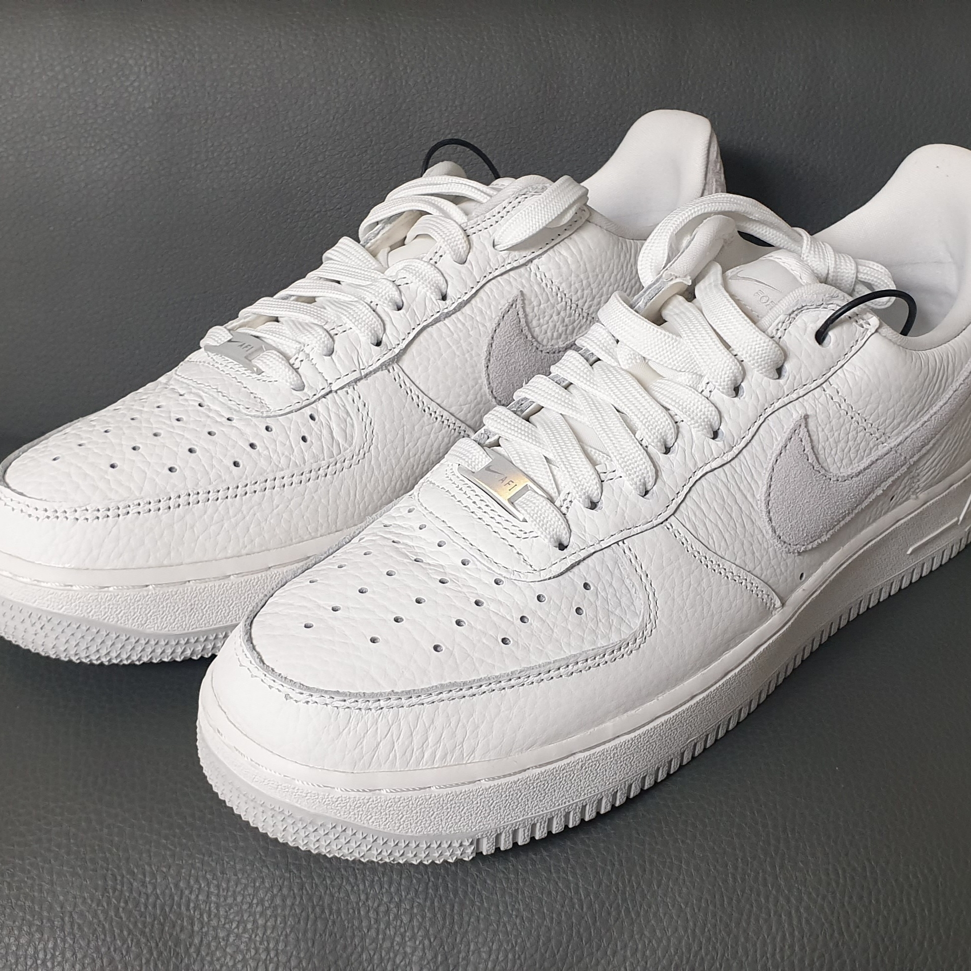 Nike Air Force 1 '07 Craft White Photon Dust 착용 스타일 - 1