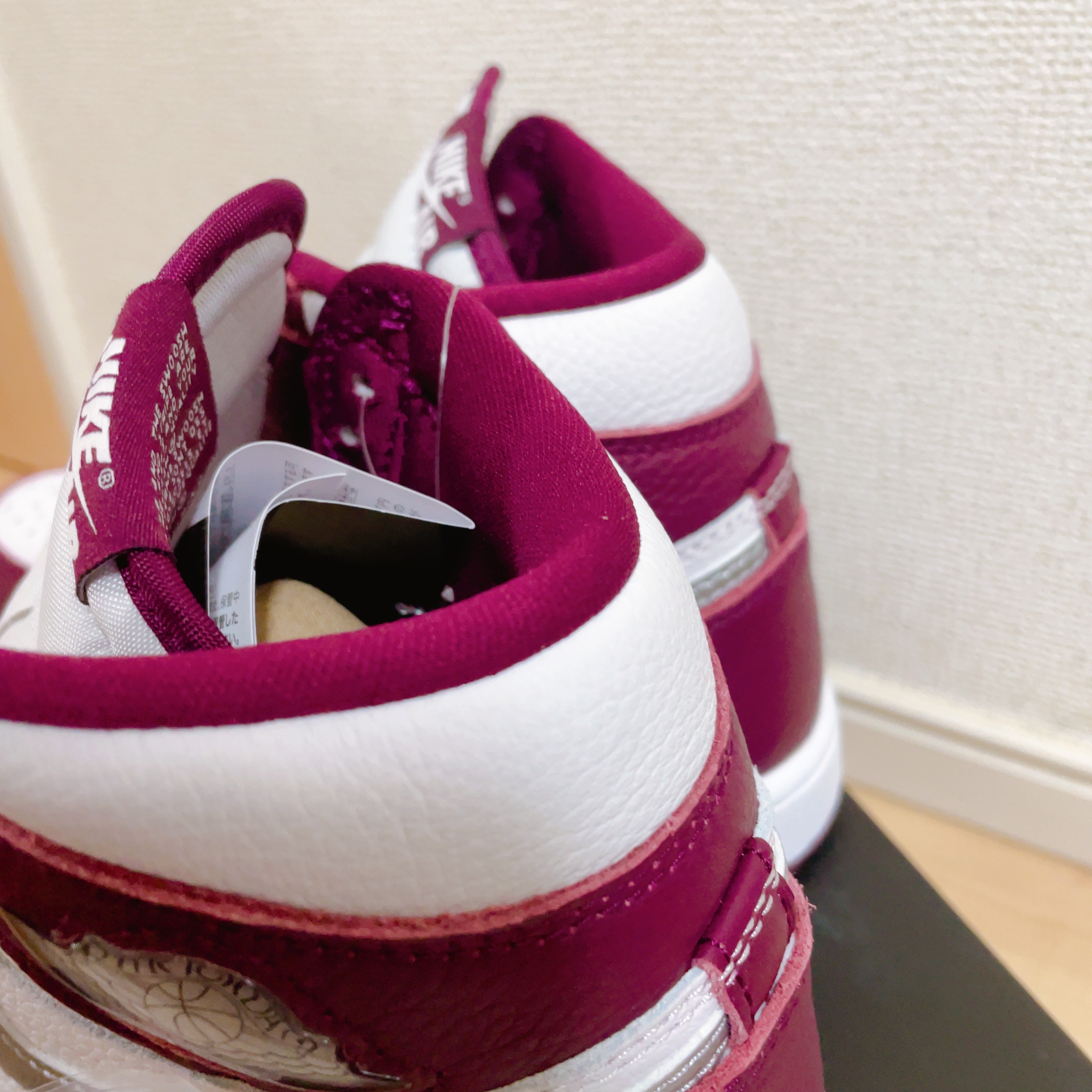 Jordan 1 Retro High OG Bordeaux 착용 스타일 - 3