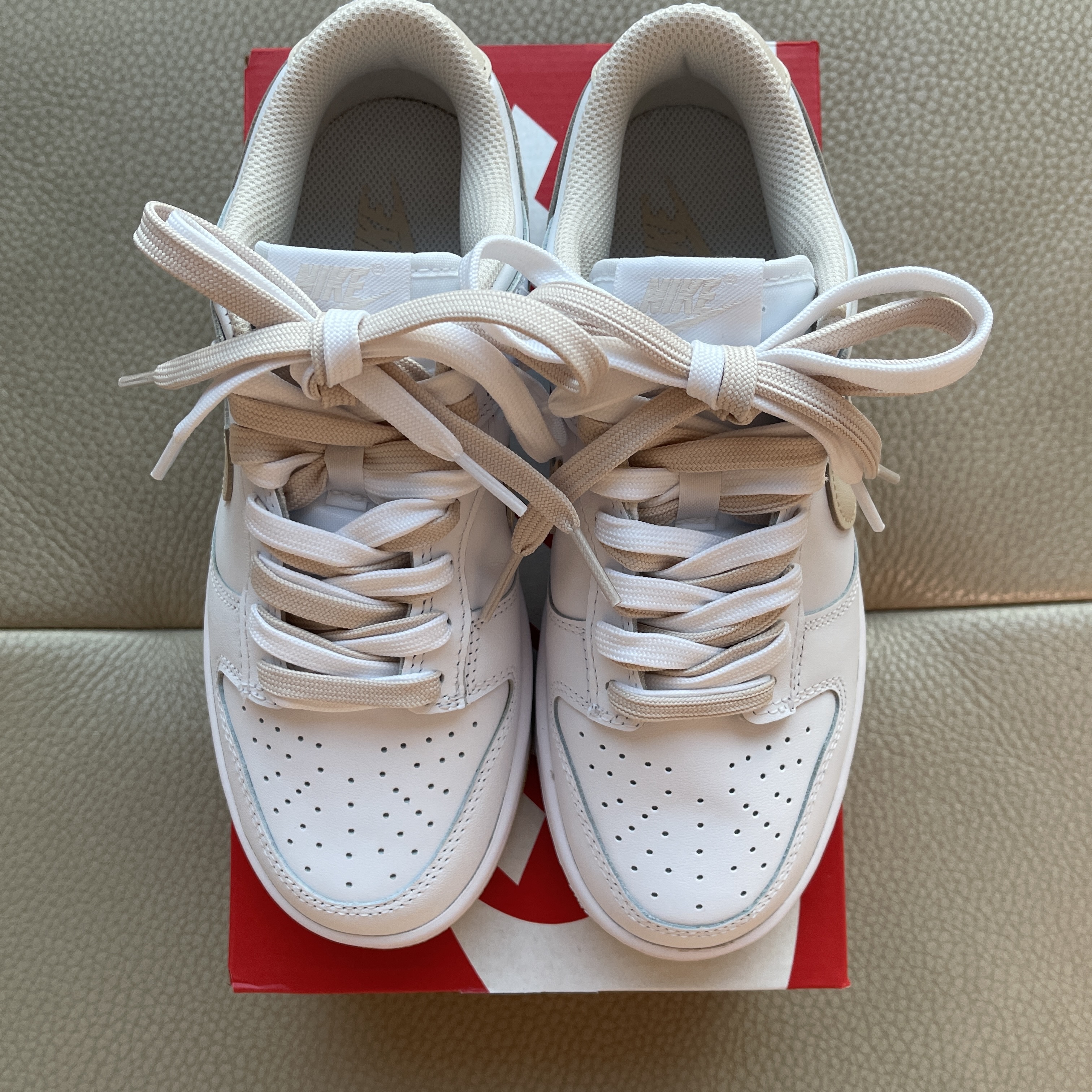 (W) Nike Dunk Low Pearl White 착용 스타일 - 3