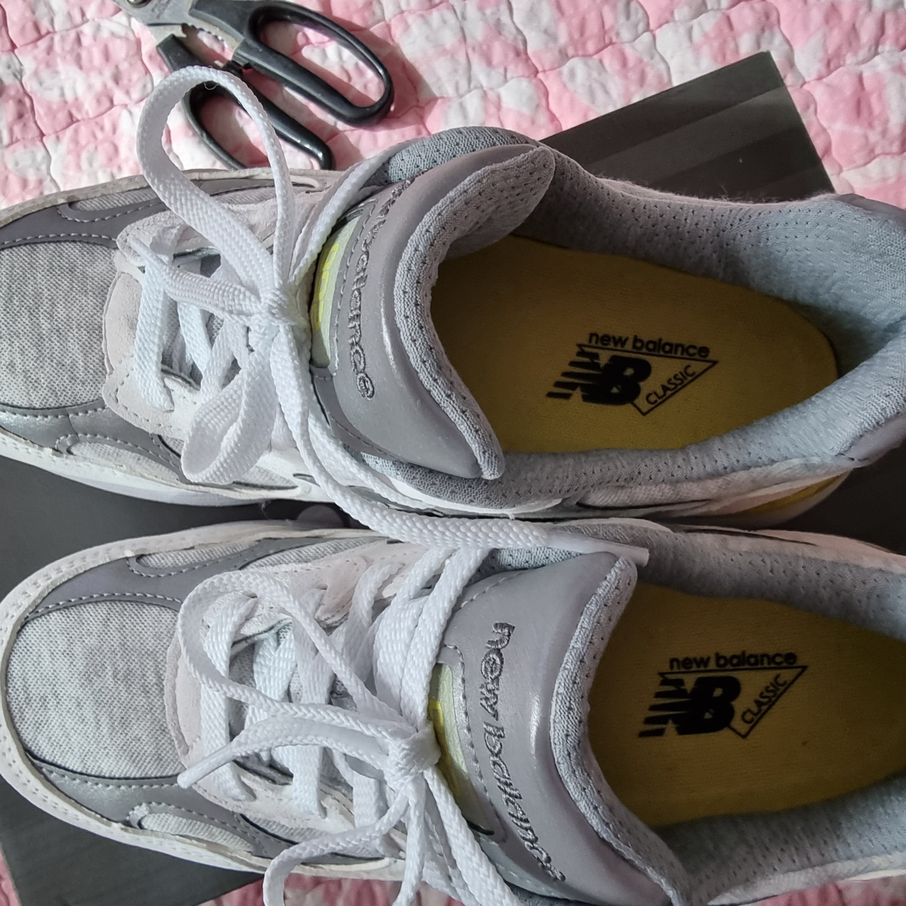 (W) New Balance 992 Made in USA White Cyclone 착용 스타일 - 4