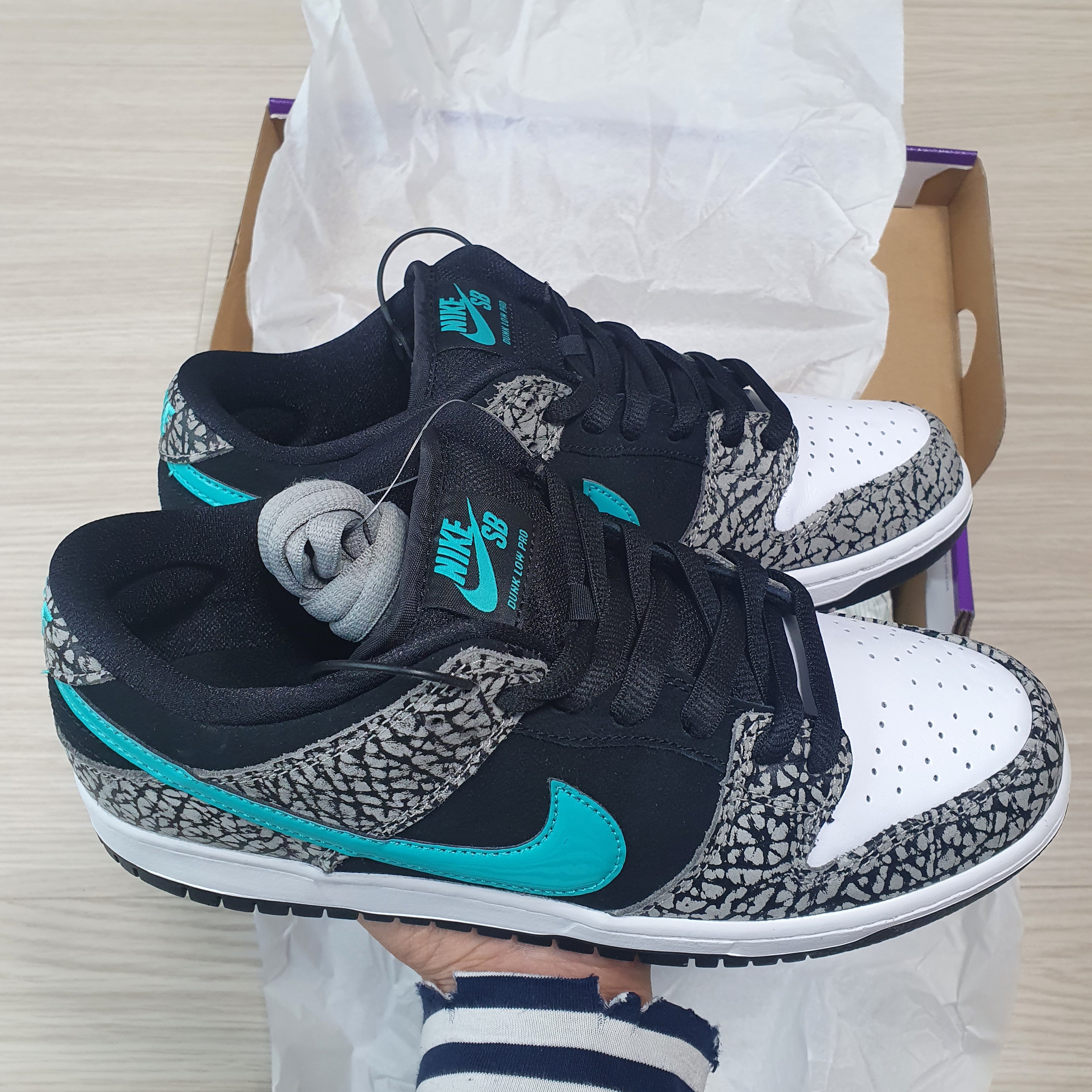 Nike SB Dunk Low Pro Clear Jade 착용 스타일 - 2