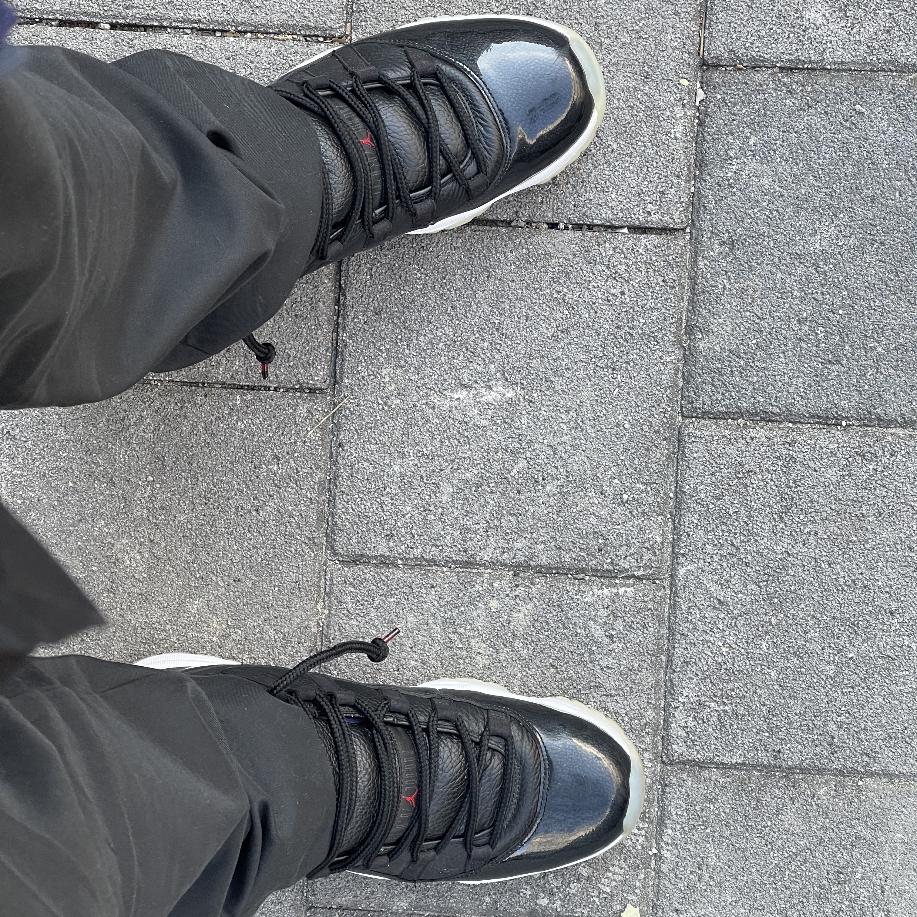 Jordan 11 Retro 72-10 착용 스타일 - 2