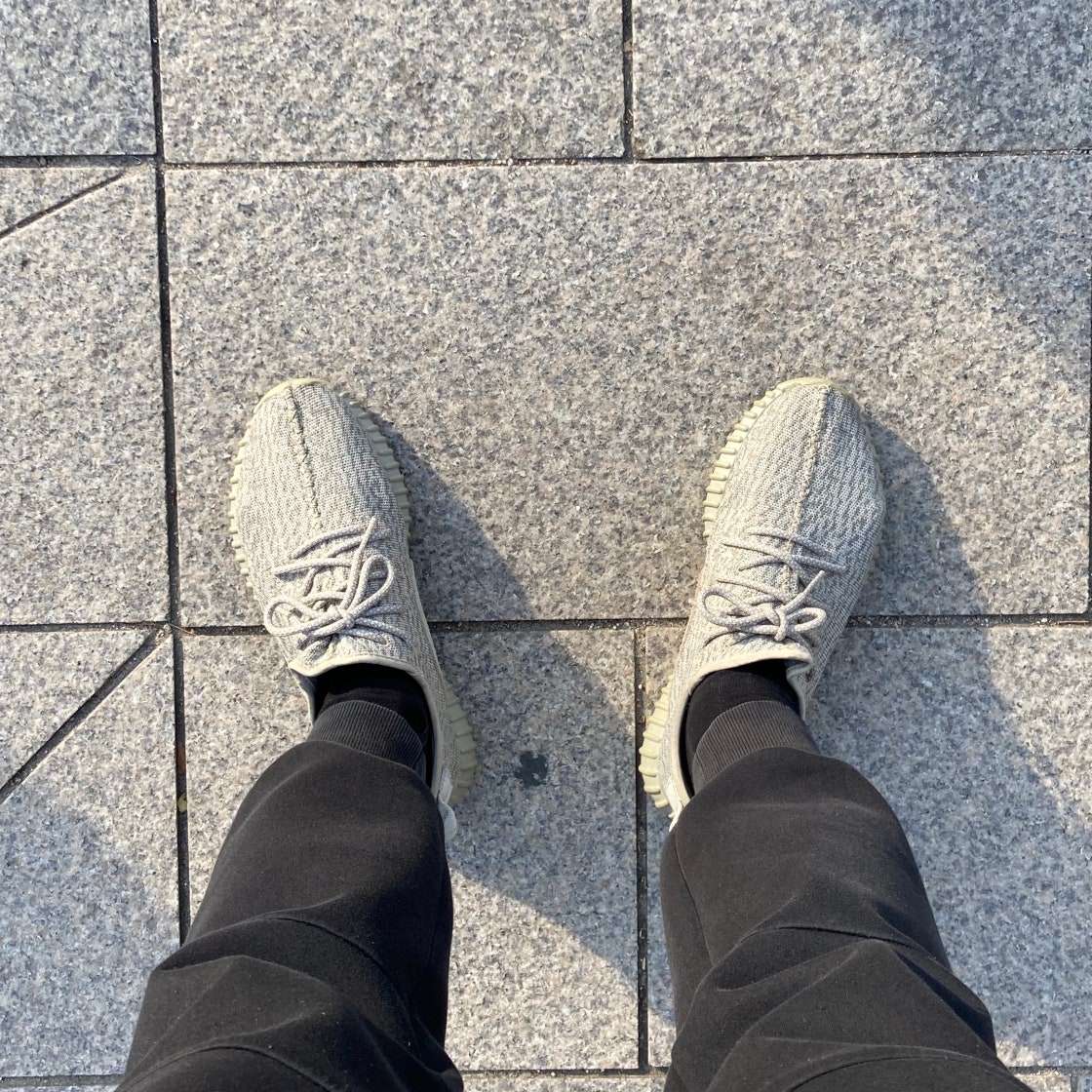 Yeezy350v1 top