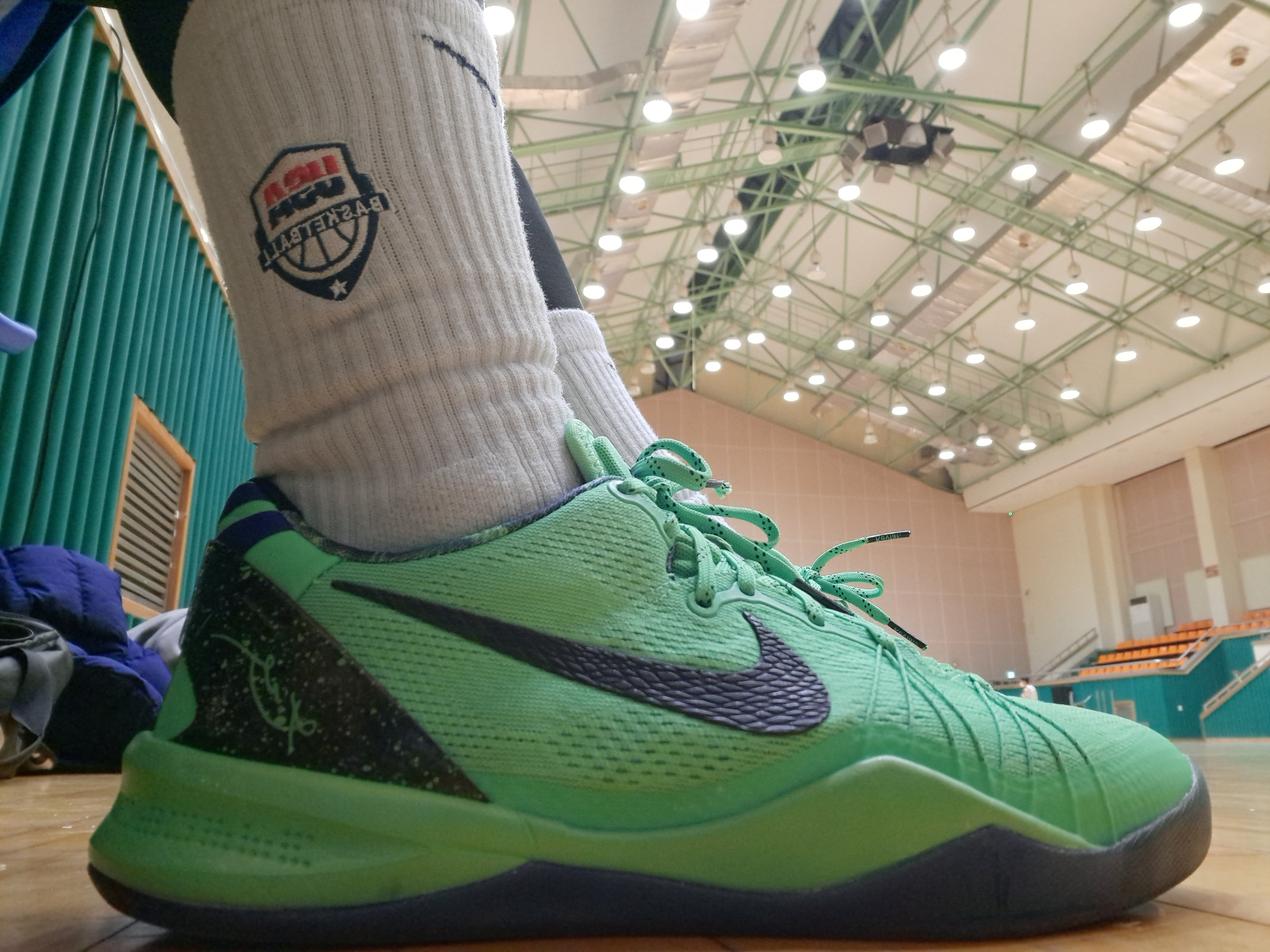 Nike Kobe 8 System Elite Superhero 착용 스타일