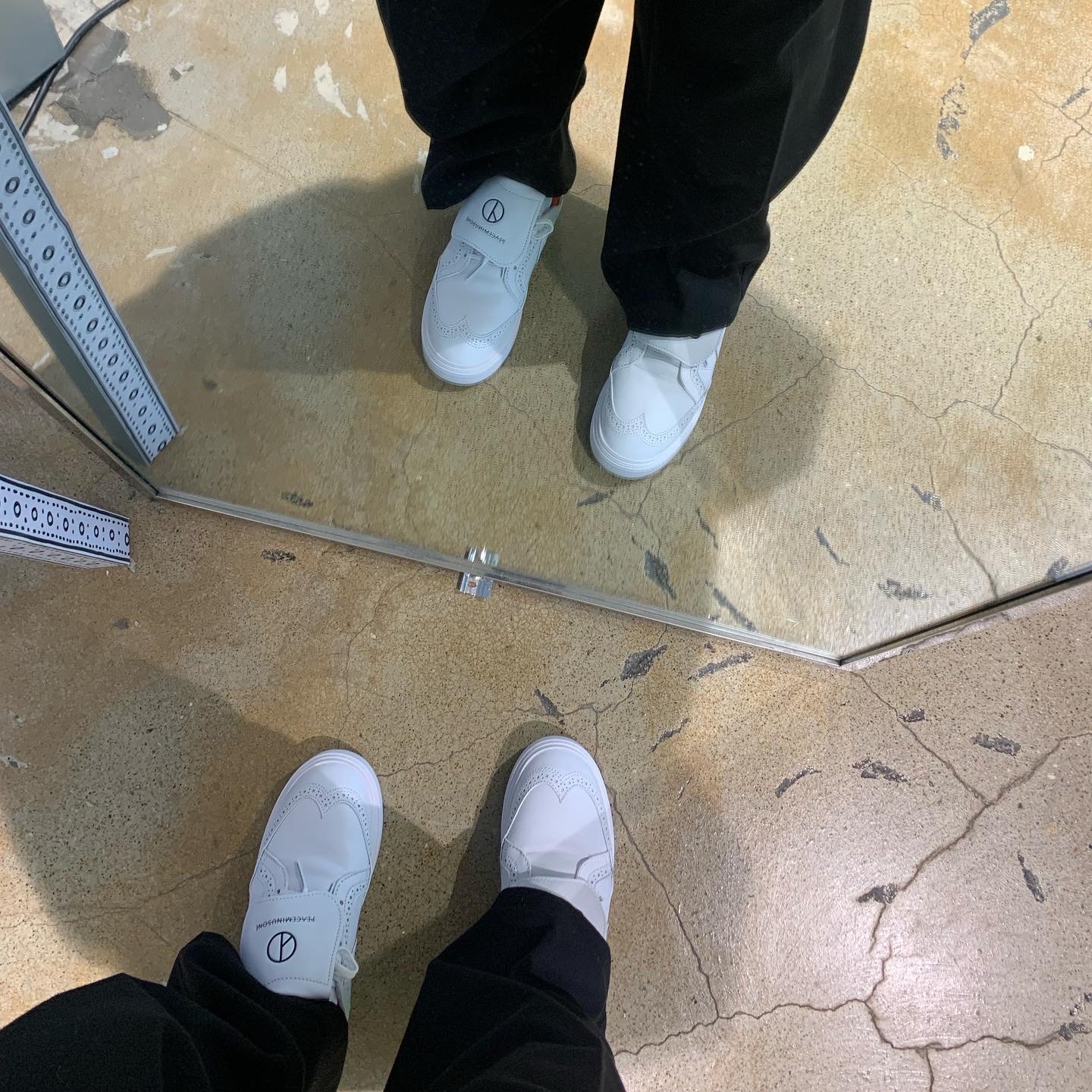 Nike x Peaceminusone Kwondo1 White 착용 스타일 - 1
