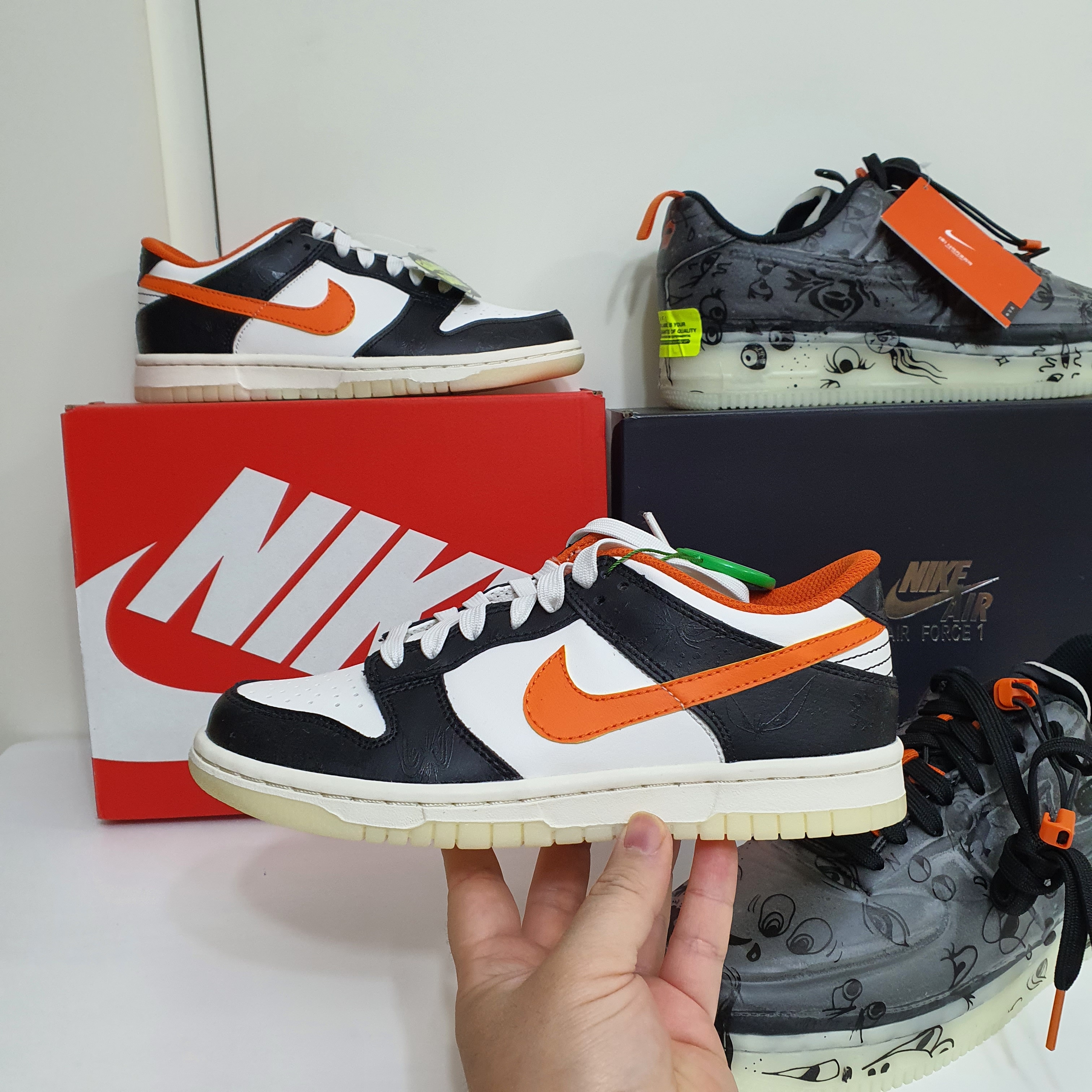 (GS) Nike Dunk Low PRM Halloween, Nike Air Force 1 Low Experimental Halloween 착용 스타일 - 3