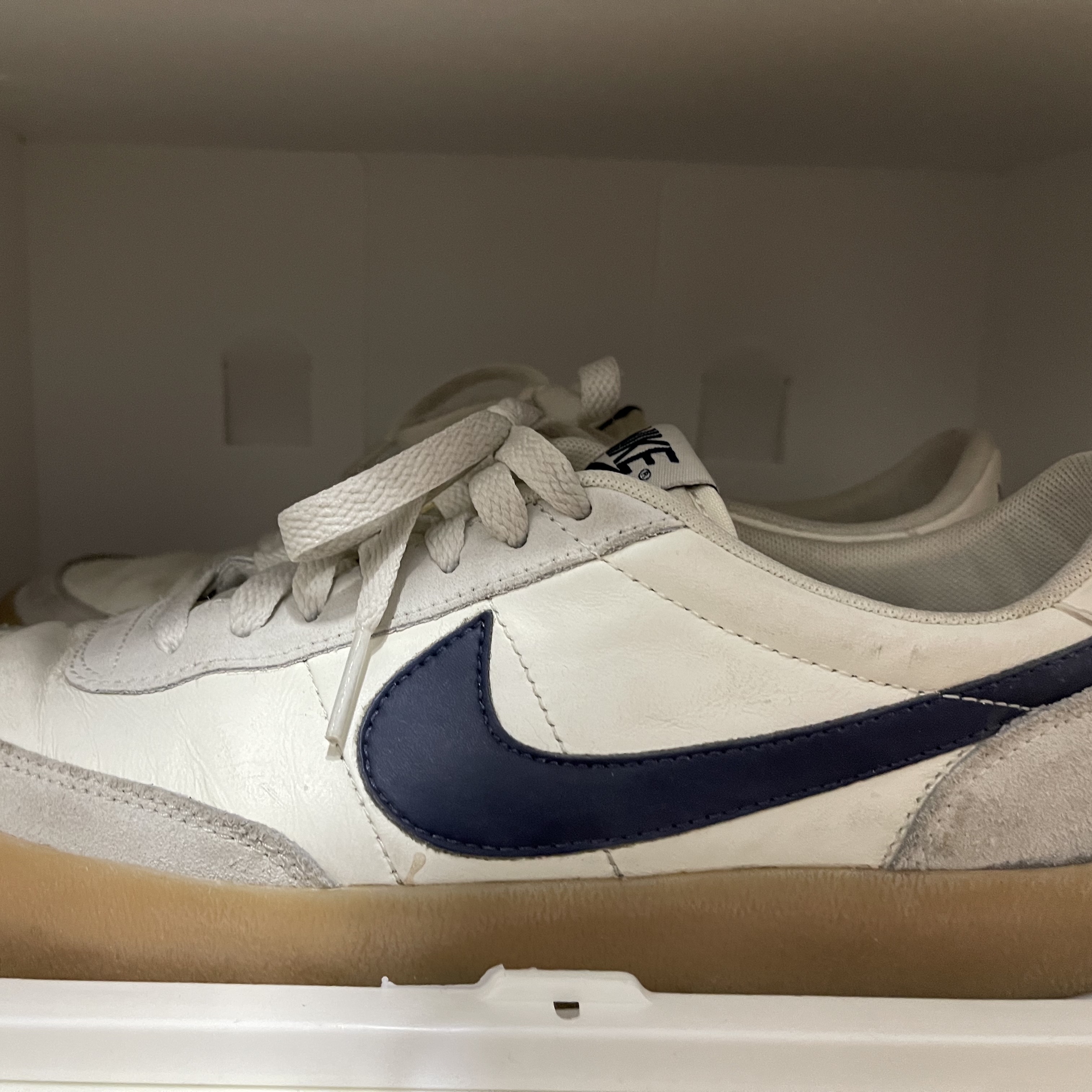 Nike x J.Crew Killshot 2 Sail Midnight Navy 착용 스타일