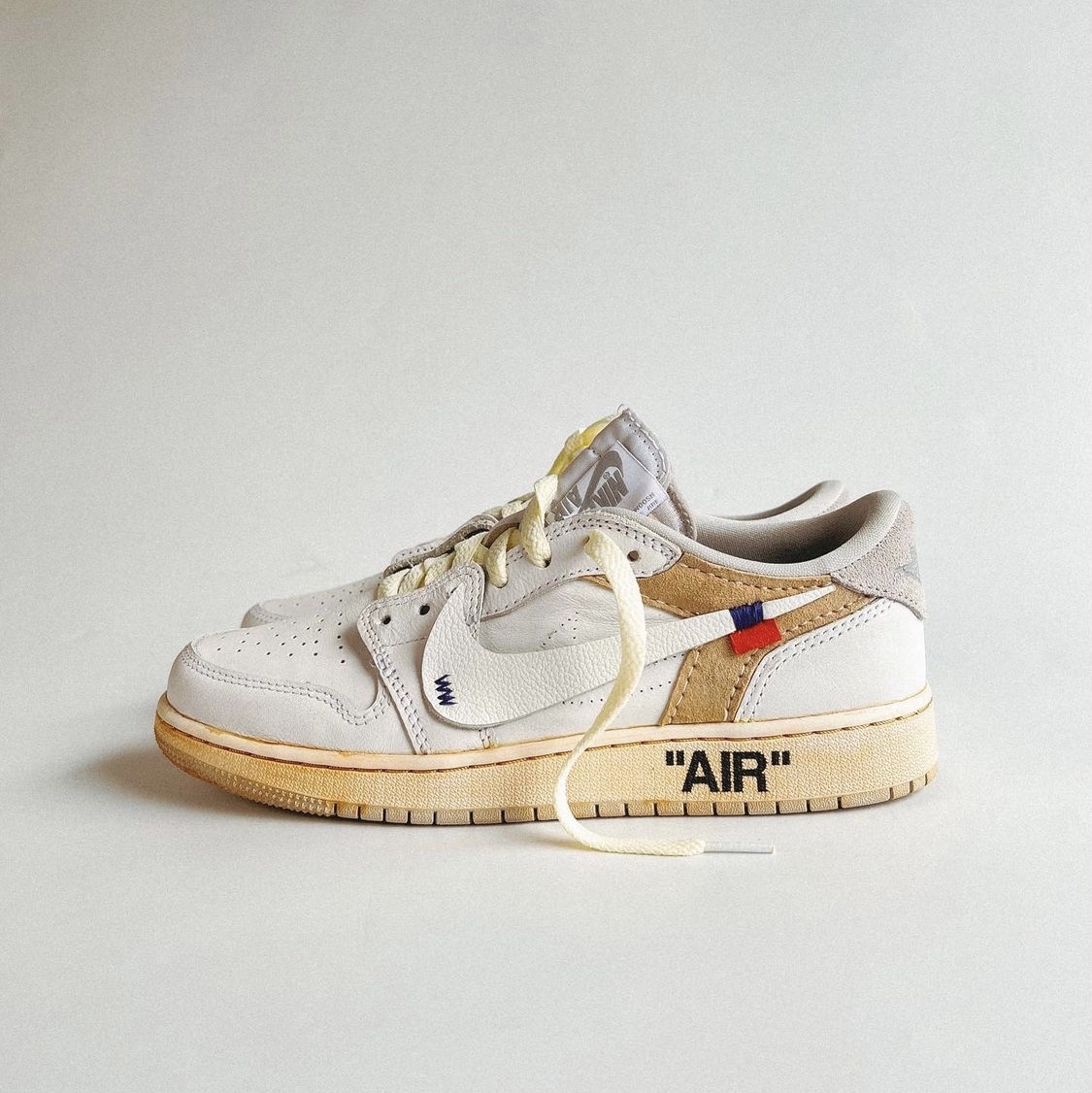 Jordan 1 Low OG Neutral Grey 착용 스타일 - 3