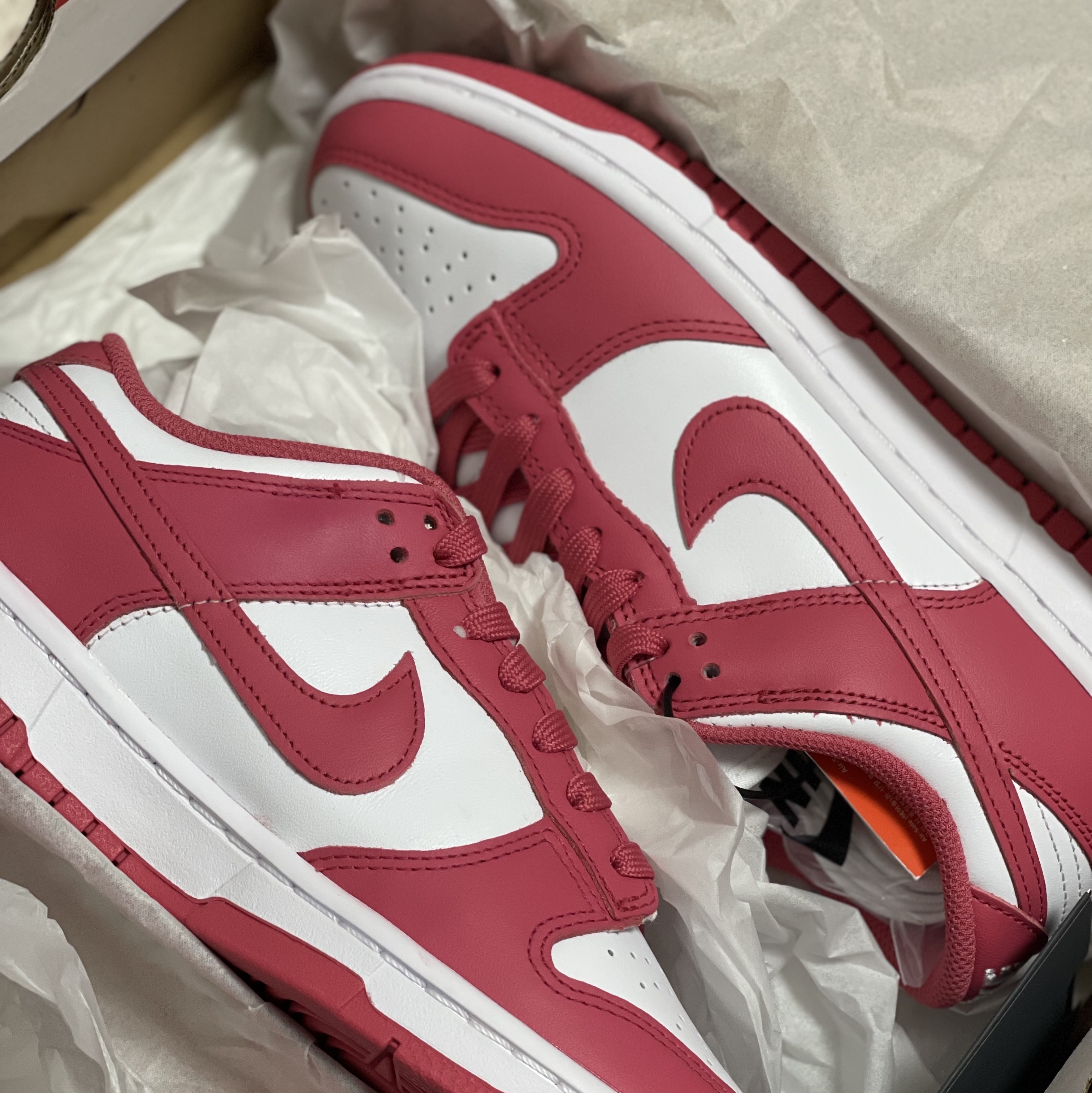 (W) Nike Dunk Low Archeo Pink 착용 스타일 - 3
