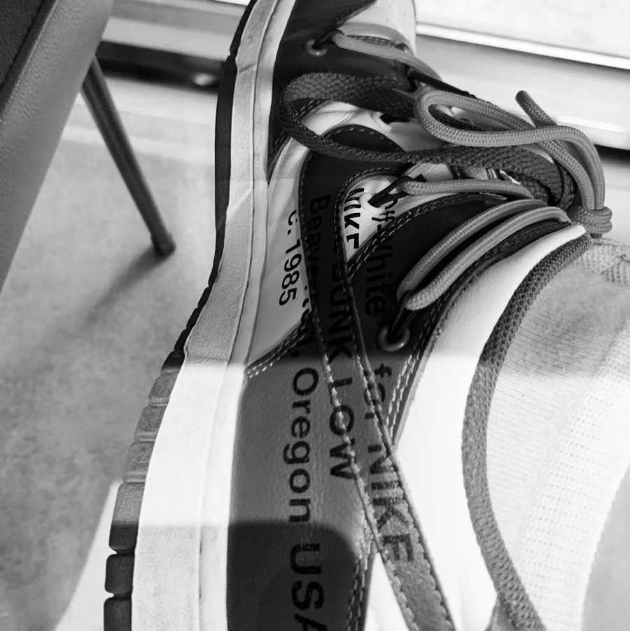 Nike x Off-White Dunk Low Pine Green 착용 스타일