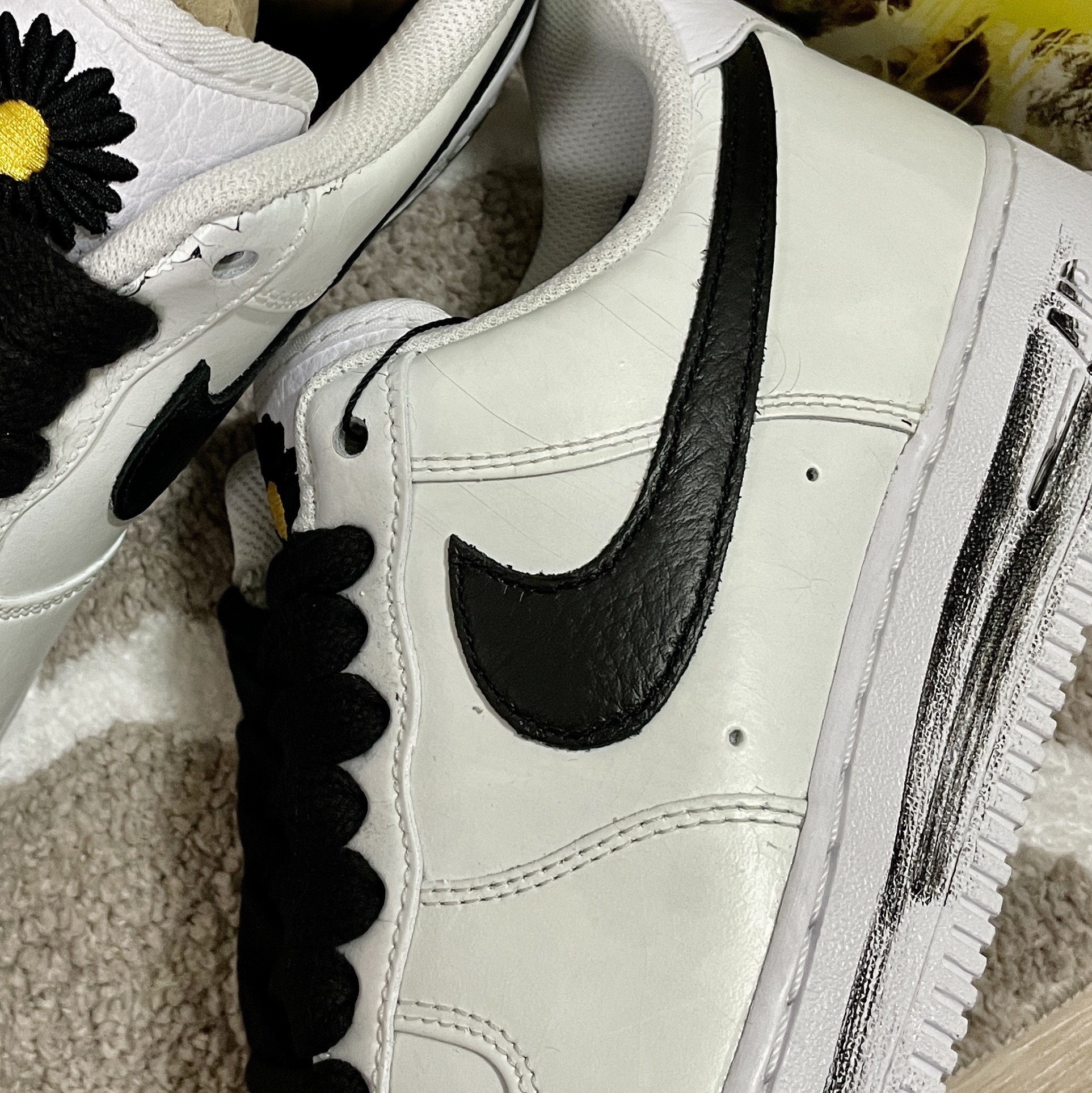 Nike x Peaceminusone Air Force 1 Low Para-Noise 2.0 착용 스타일 - 3