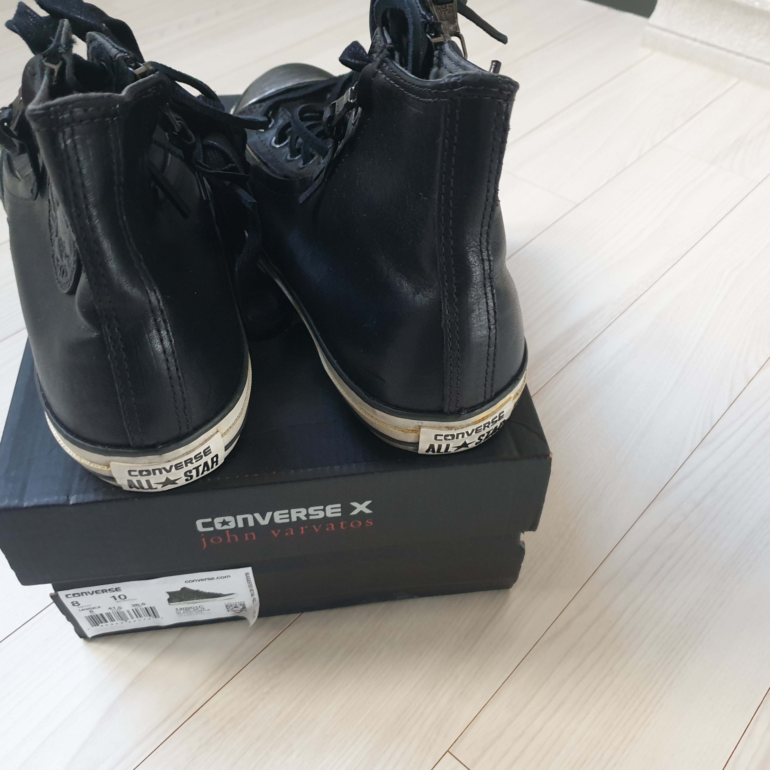 Converse x John Varvatos Chuck Taylor All Star Double Zip Hi Black Turtle, Converse x John Varvatos One Star Ox Black Dove 착용 스타일 - 3