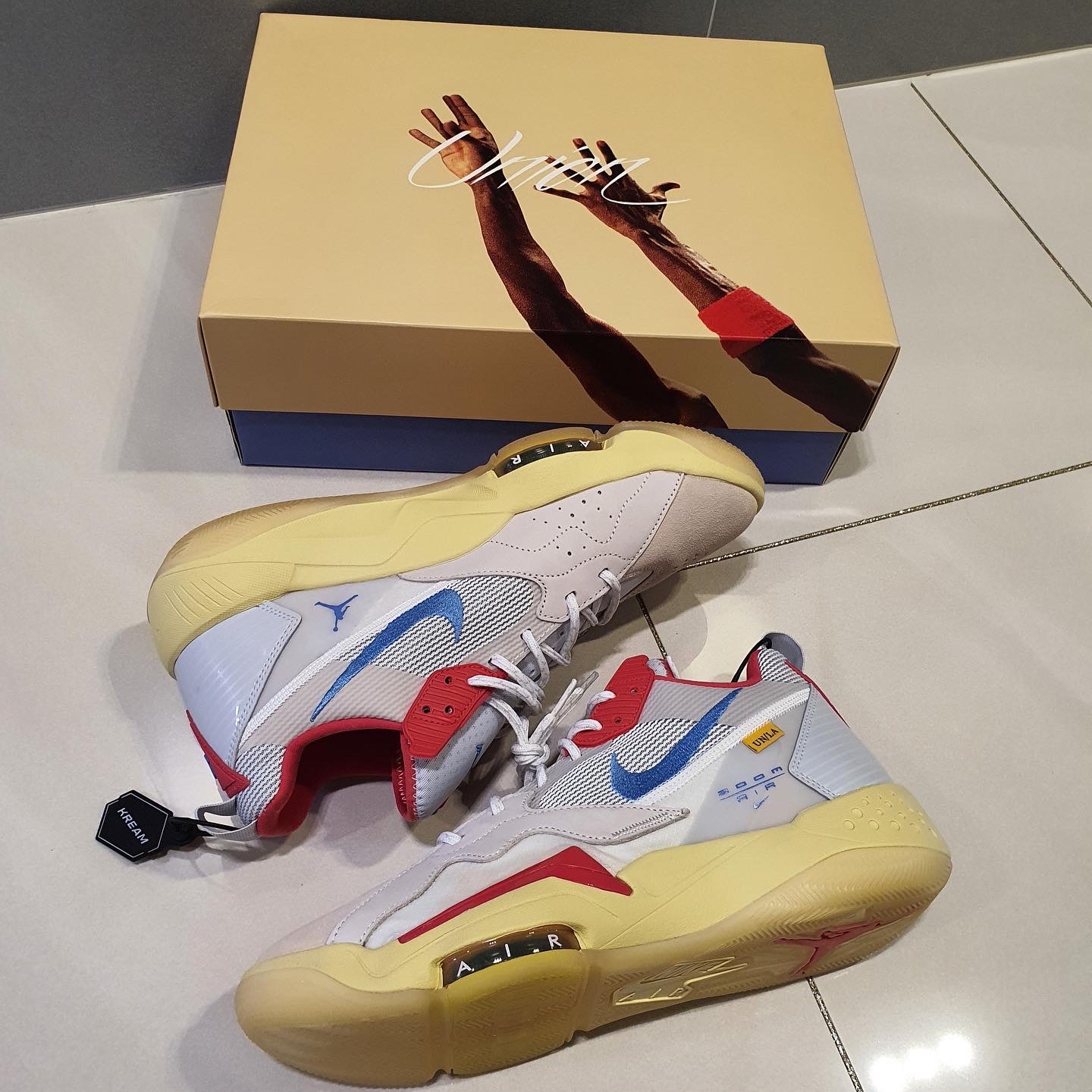 Jordan x Union Zoom '92 Guava Ice 착용 스타일 - 2