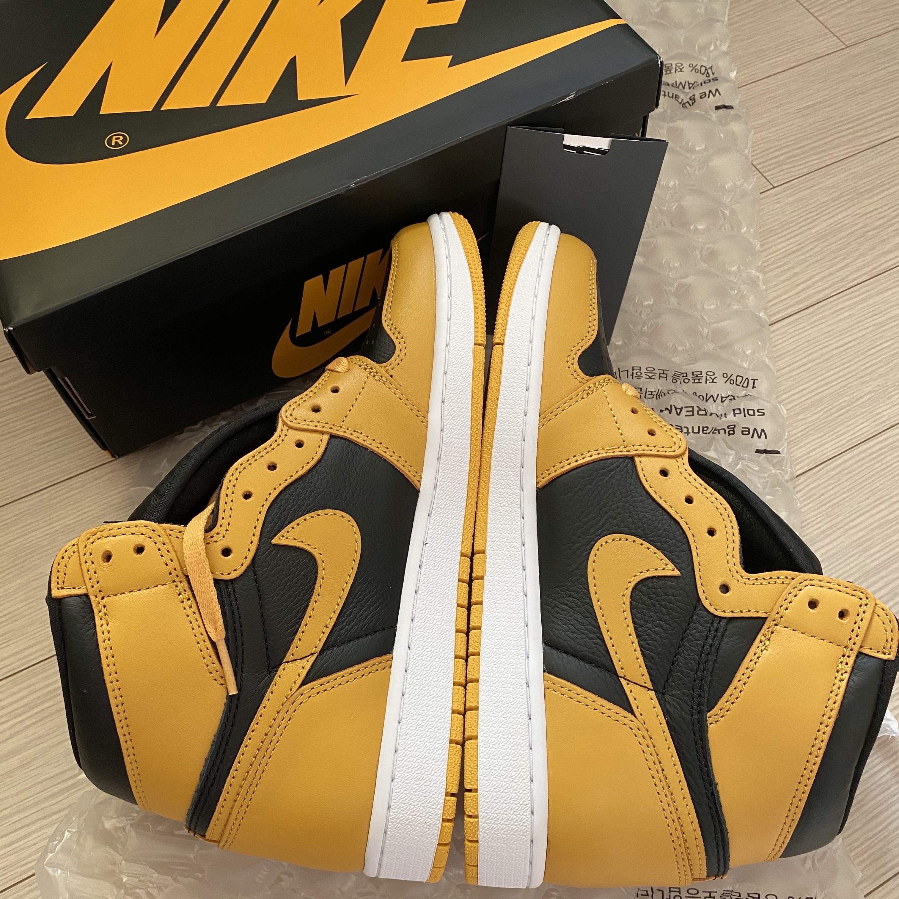 Jordan 1 Retro High OG Pollen 착용 스타일