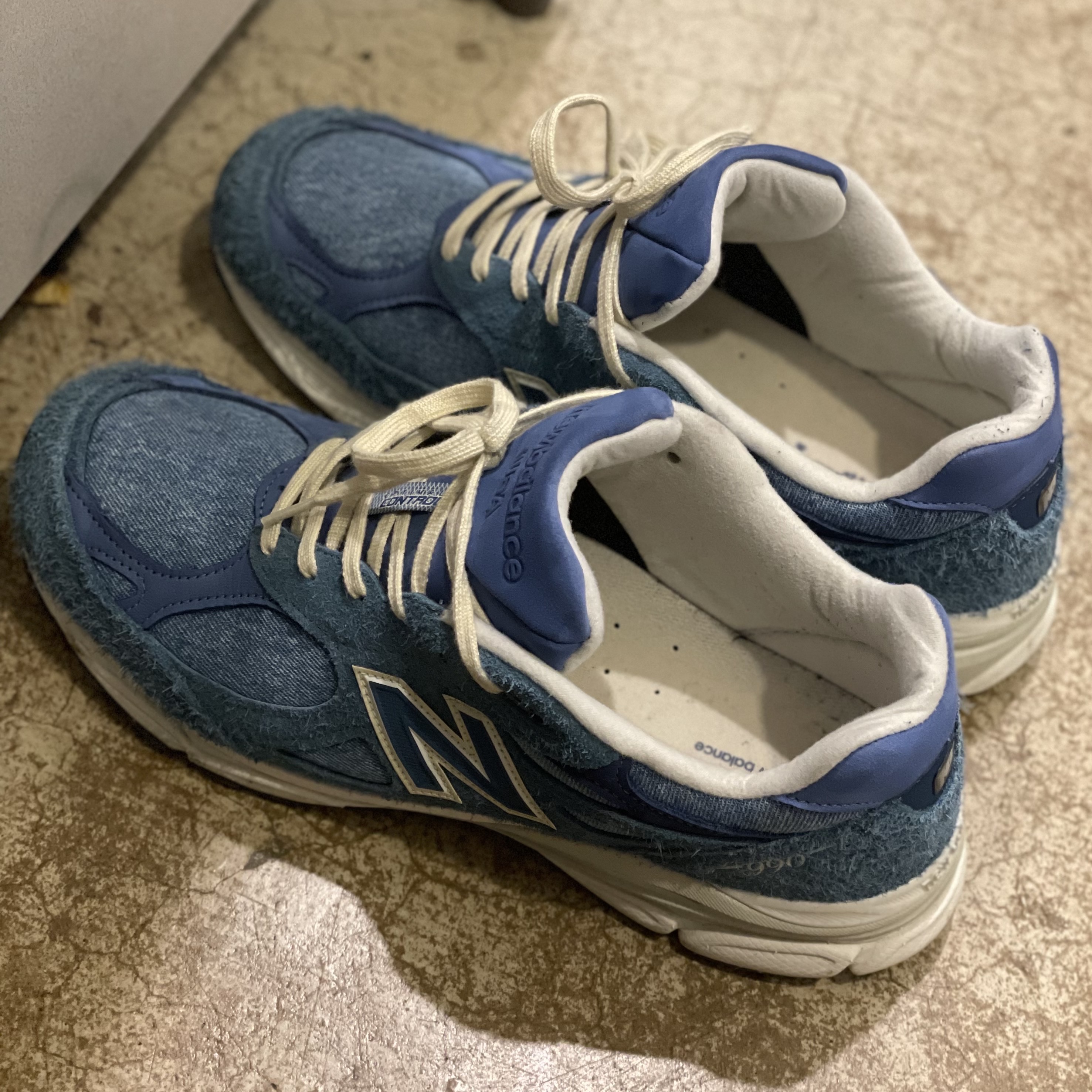 New Balance x Levi's 990v3 Blue (Levi's Tag) 착용 스타일