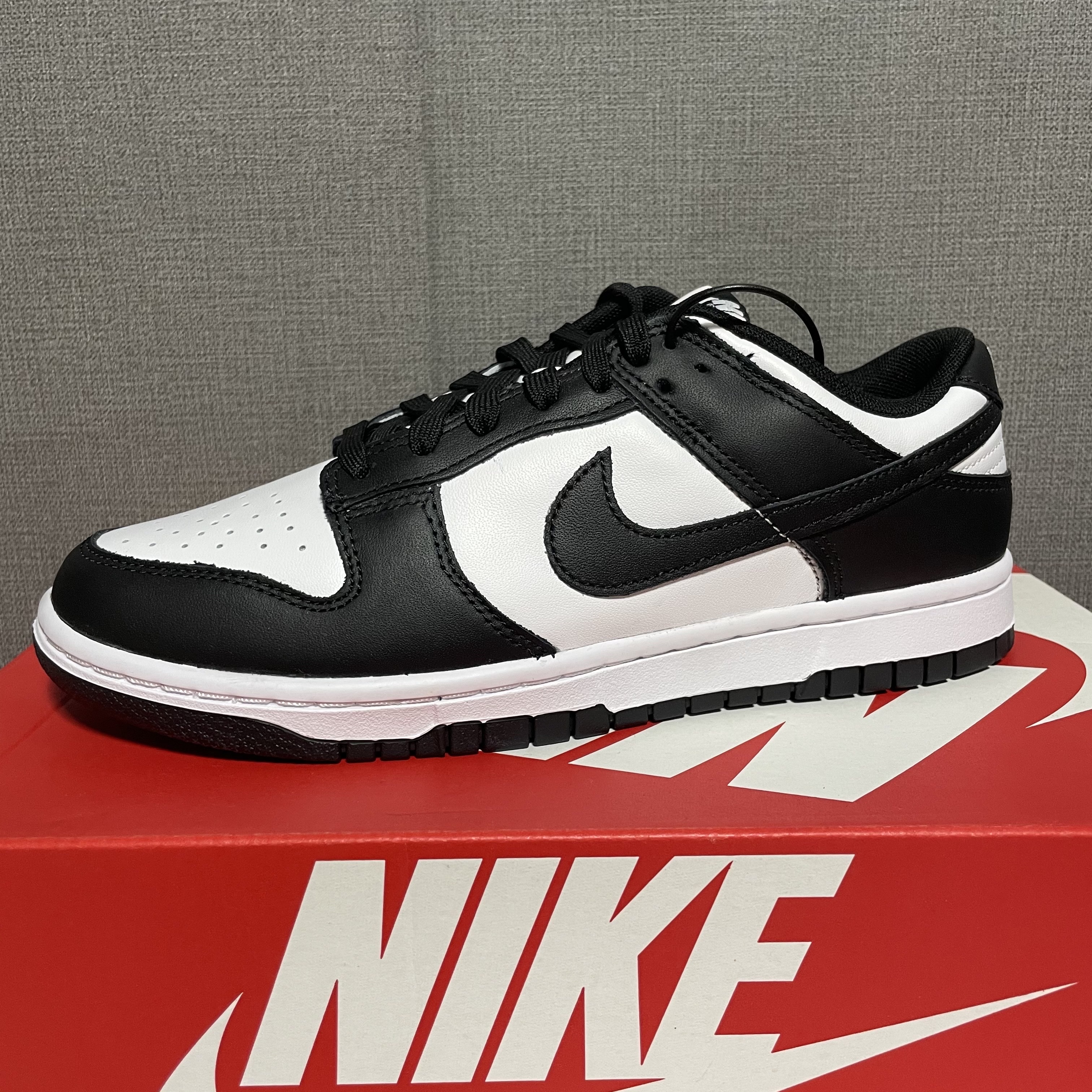 Nike Dunk Low Retro Black 착용 스타일