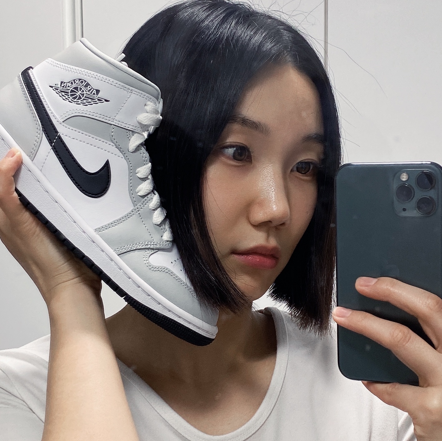 (W) Jordan 1 Mid Grey Fog 착용 스타일 - 2