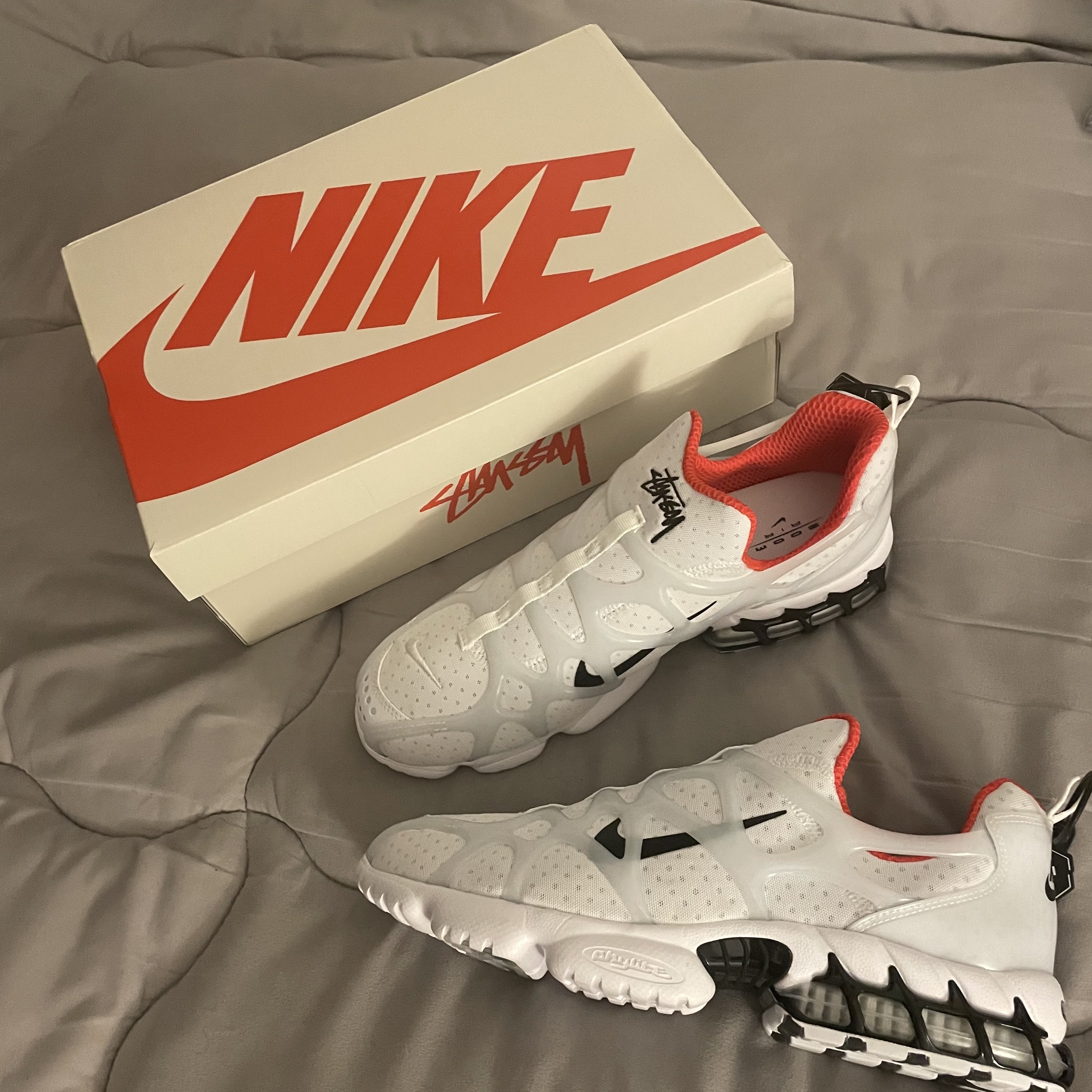Nike x Stussy Air Zoom Spiridon Kukini White 착용 스타일