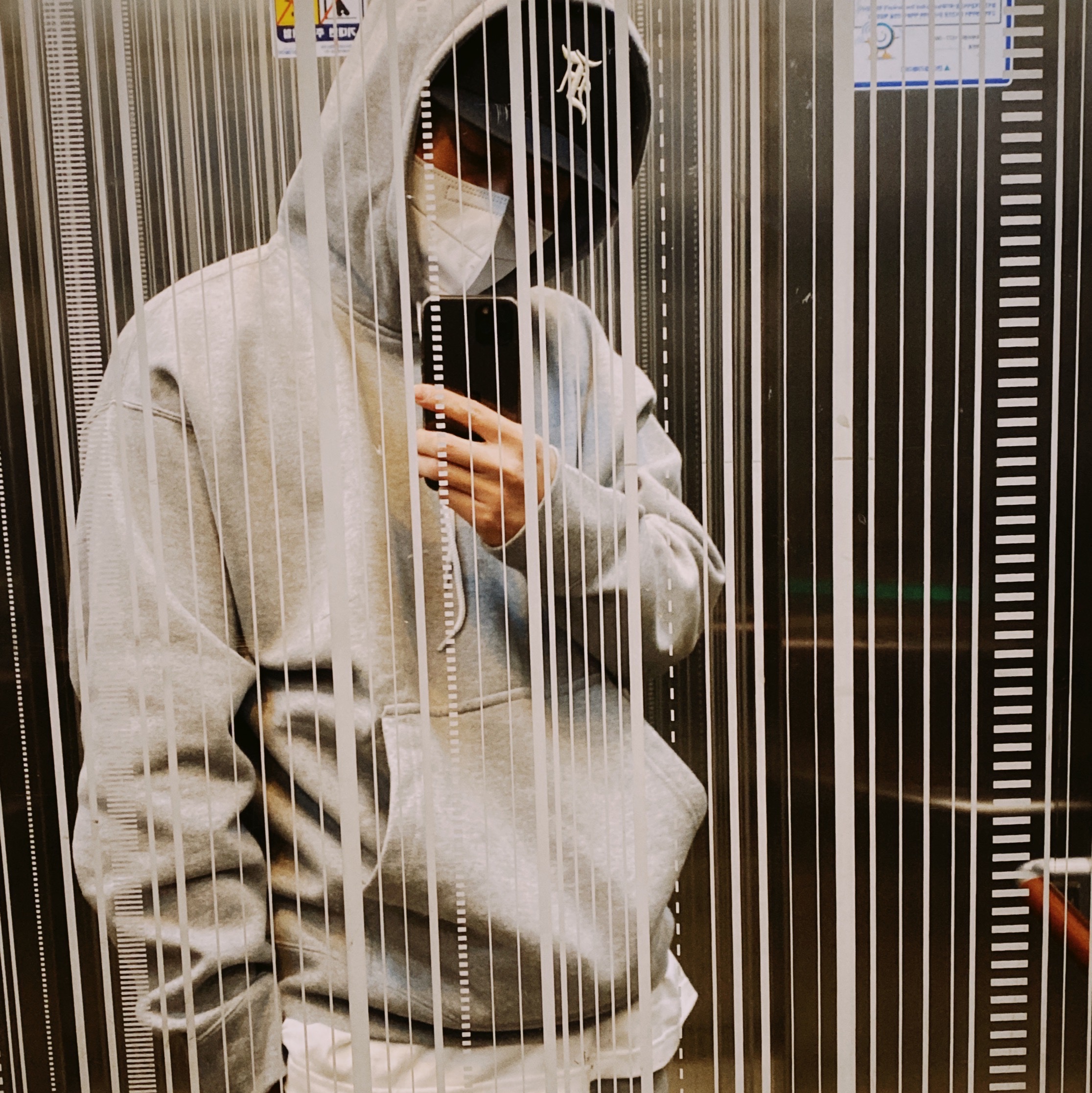 Nike NRG Solo Swoosh Fleece Hoodie Dark Grey Heather - US/EU, Nike x Sacai x Undercover LDWaffle Night Maroon Team Royal 착용 스타일 - 1