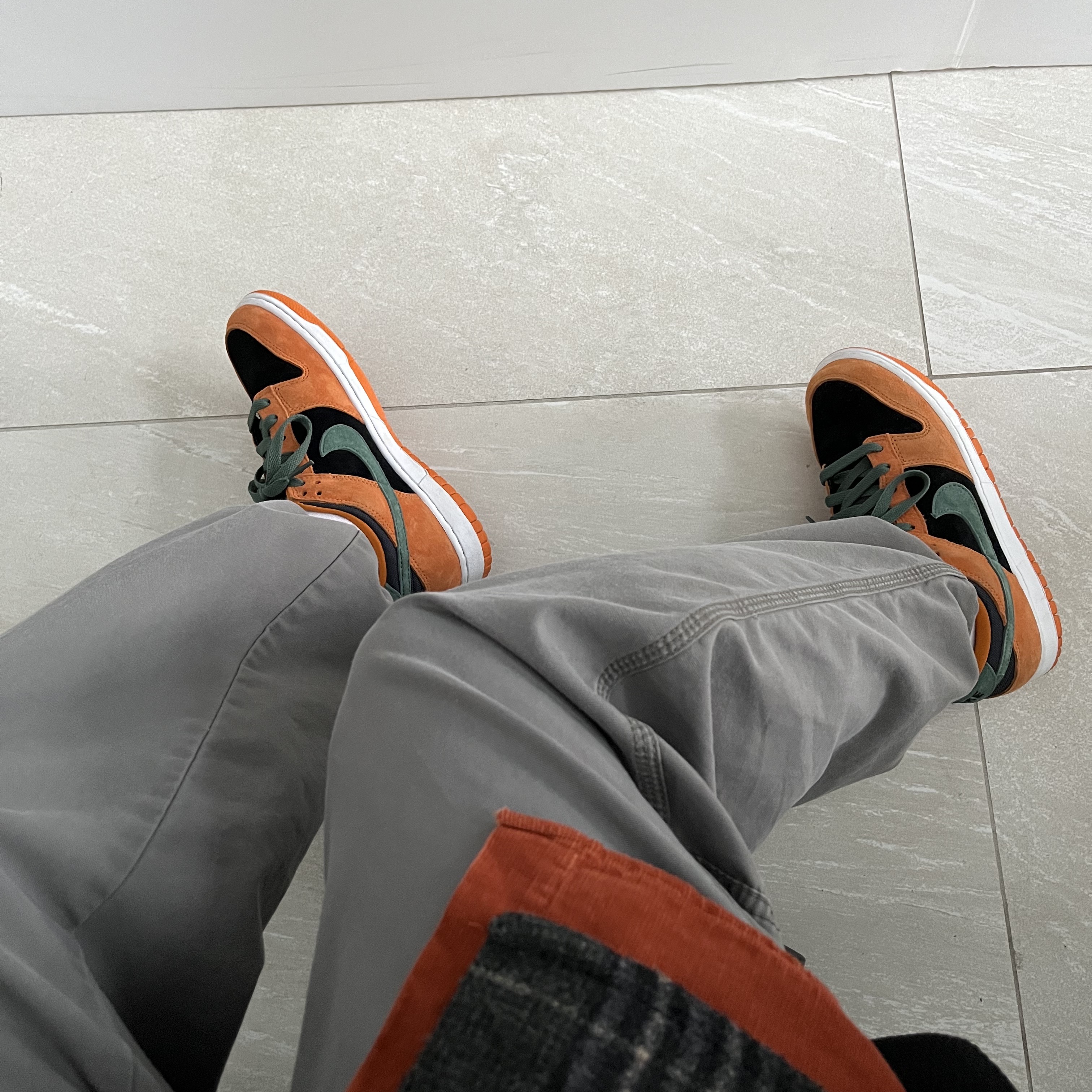 Nike Dunk Low SP Ceramic 착용 스타일 - 1