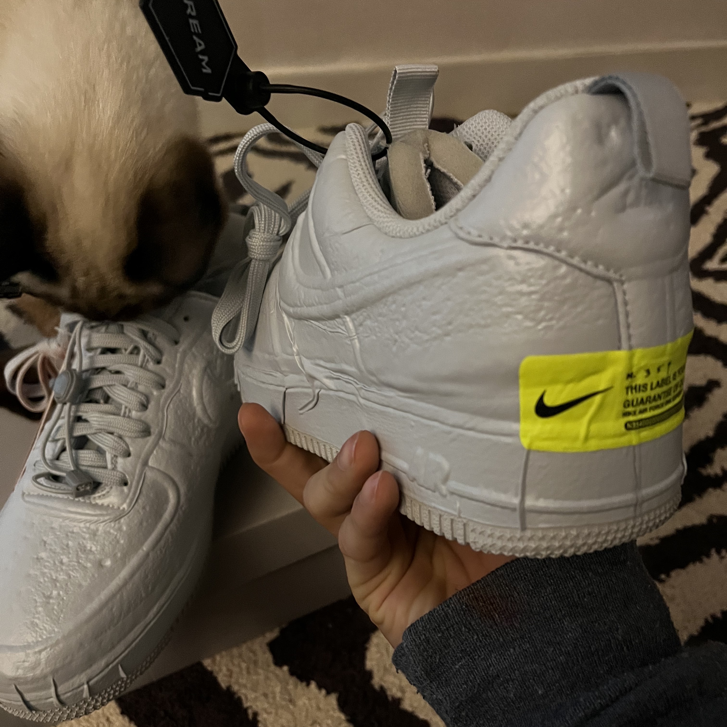 Nike Air Force 1 Low Experimental Artifact 착용 스타일