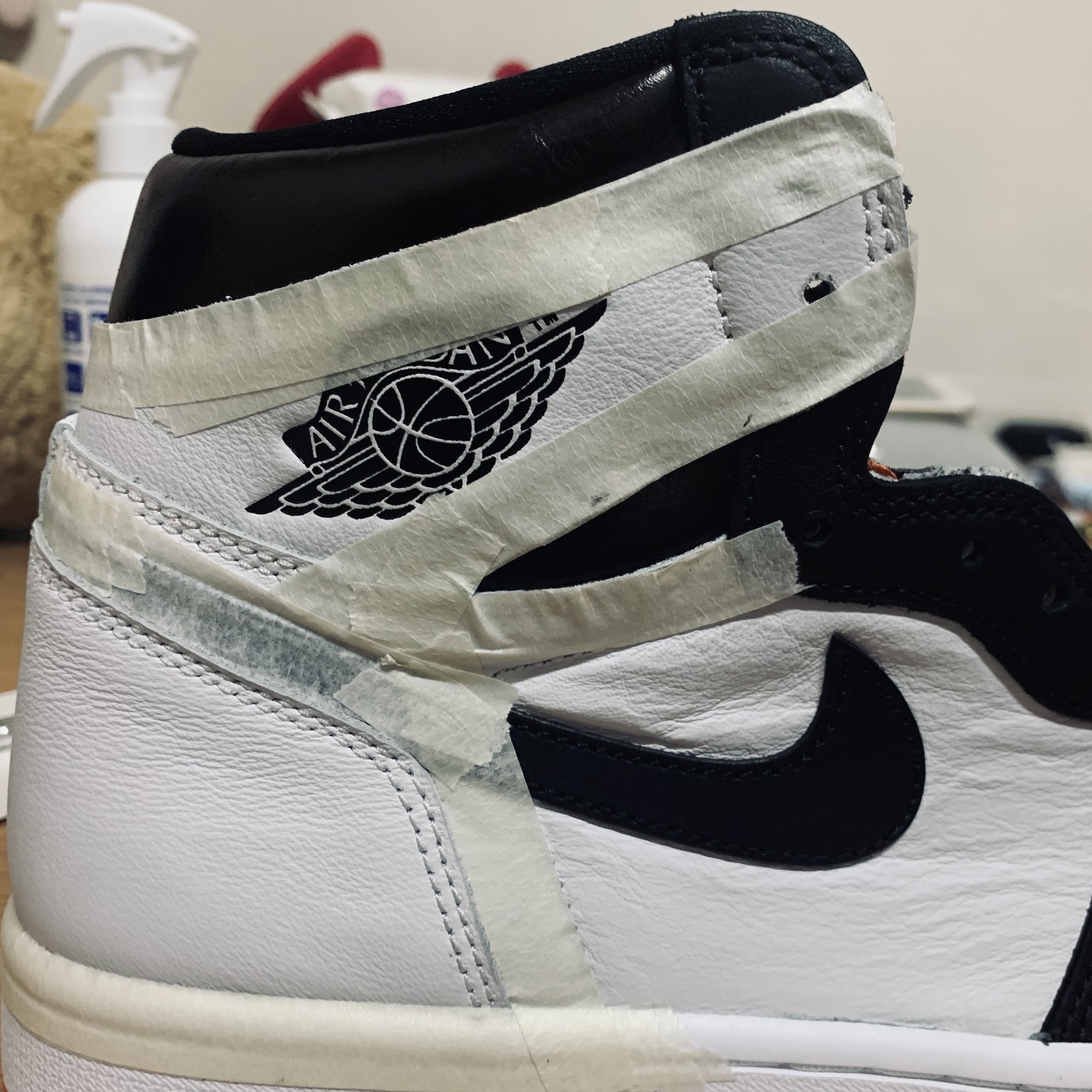Jordan 1 Retro High OG Electro Orange 착용 스타일 - 5