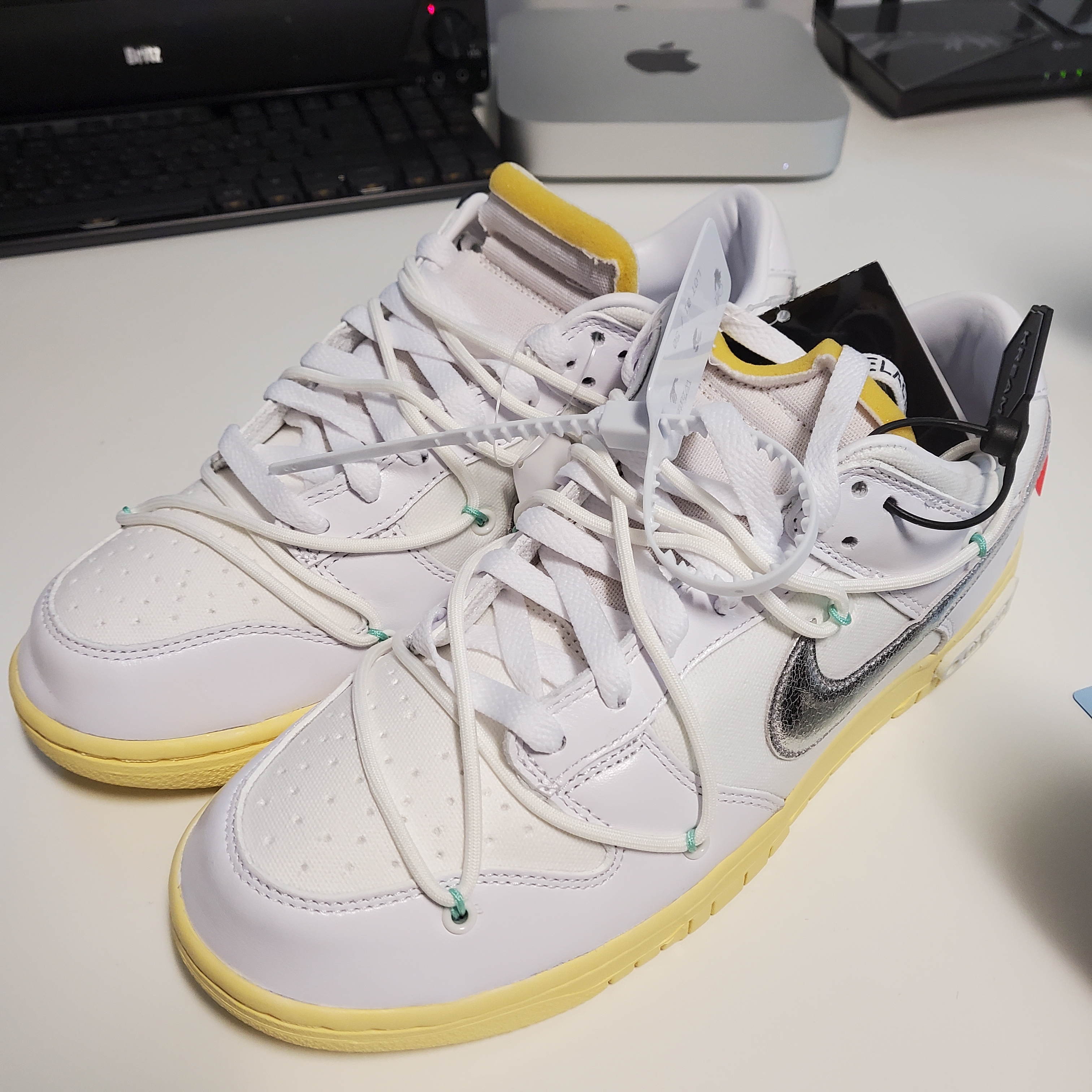 Nike x Off-White Dunk Low The 50 - Lot 1 착용 스타일