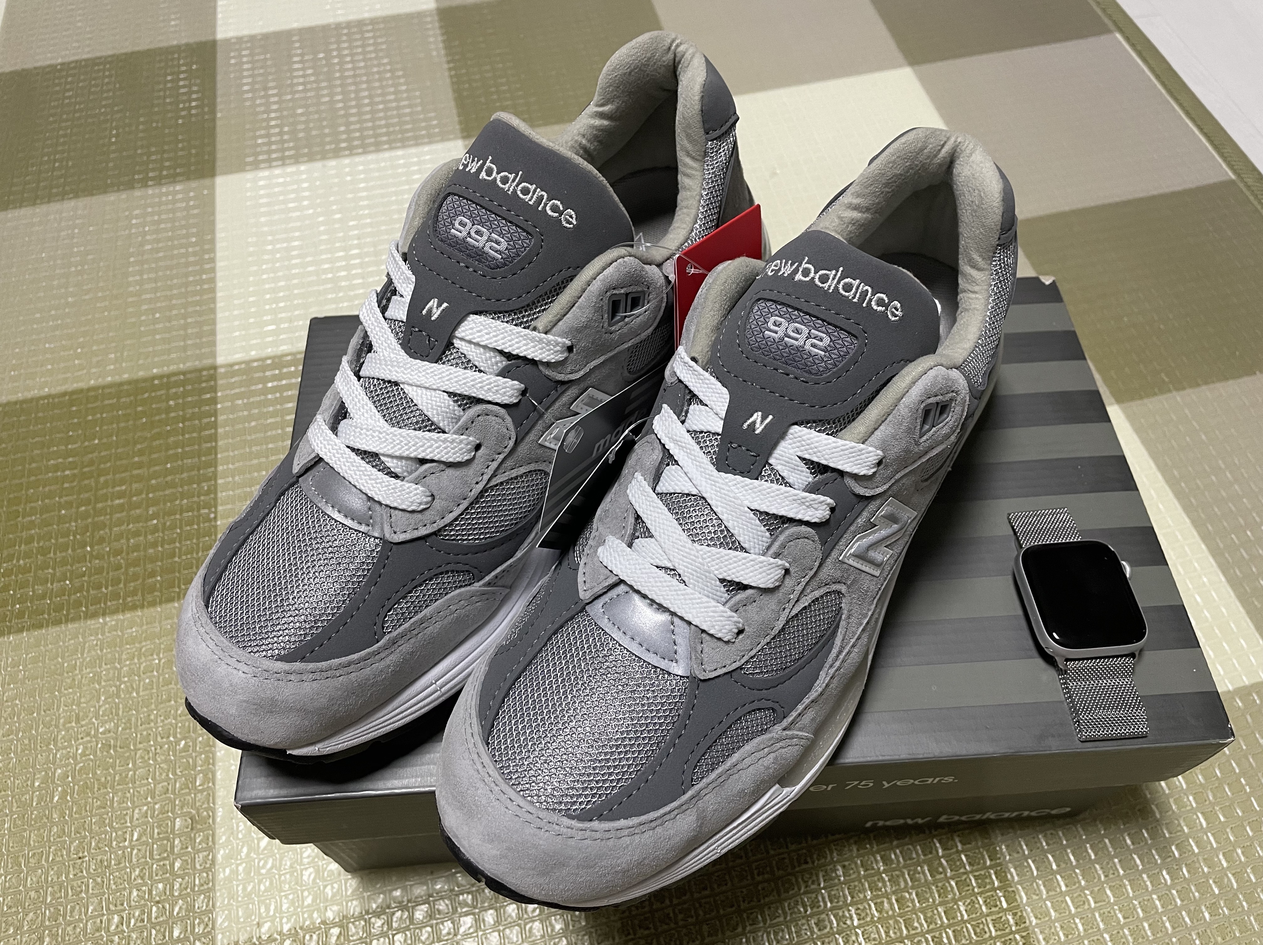 New Balance 992 Made in USA Grey - D Standard 착용 스타일