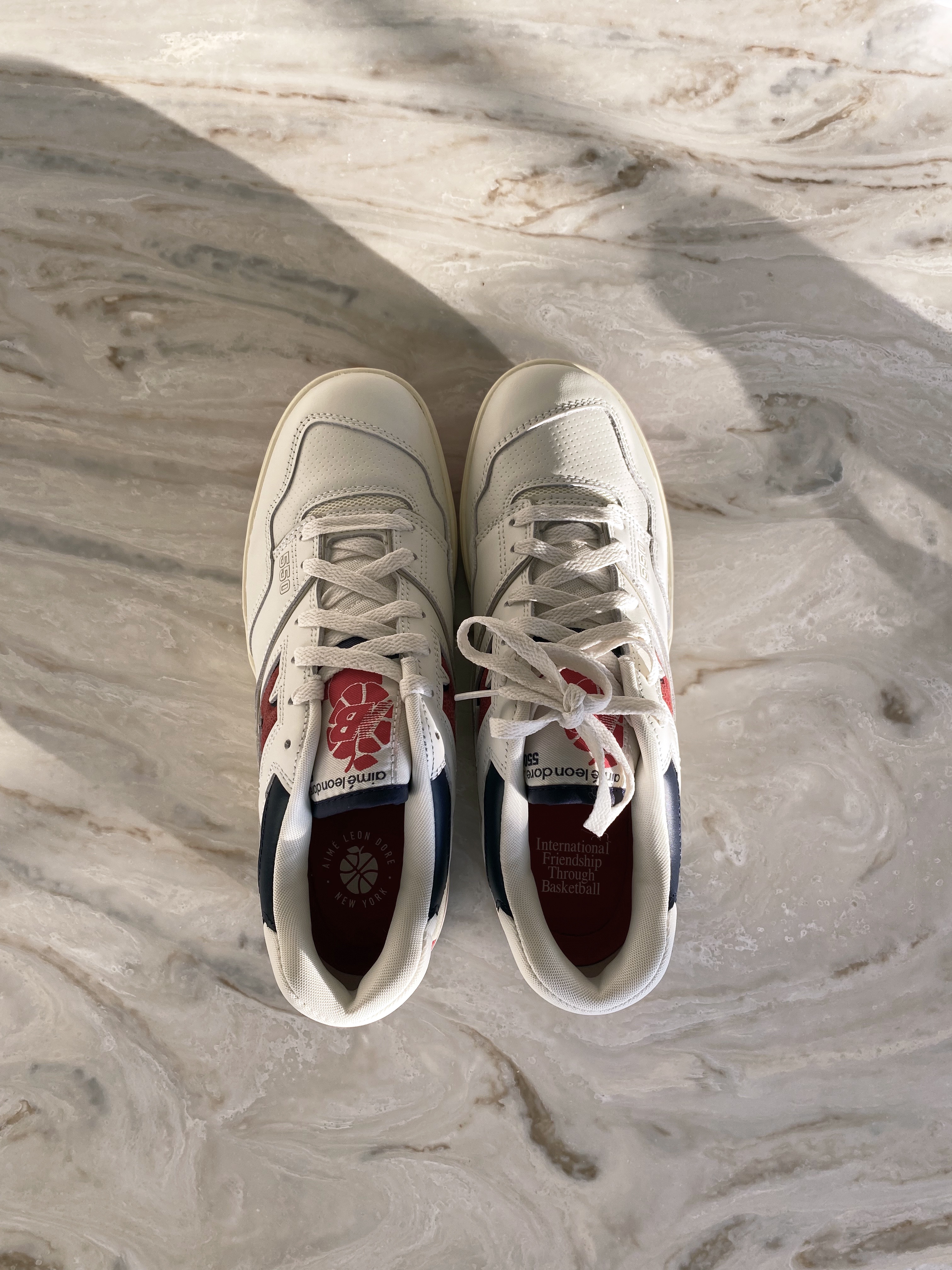 New Balance x Aime Leon Dore 550 Navy Red 착용 스타일 - 5